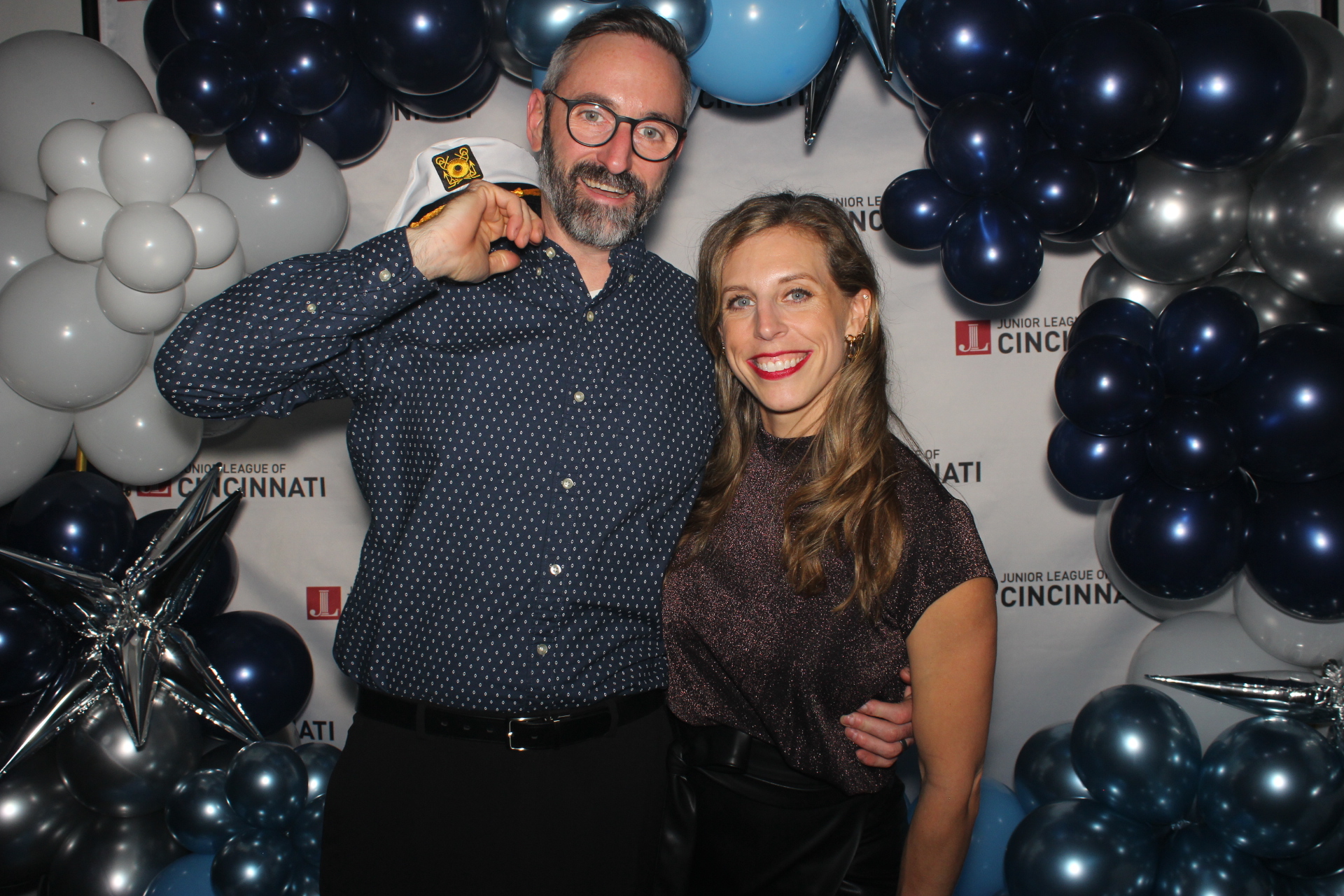 JLC Holiday Party | View more photos from the event at gallery.photoboothcincy.com/u/PhotoBoothCincy/JLC-Holiday-Party
