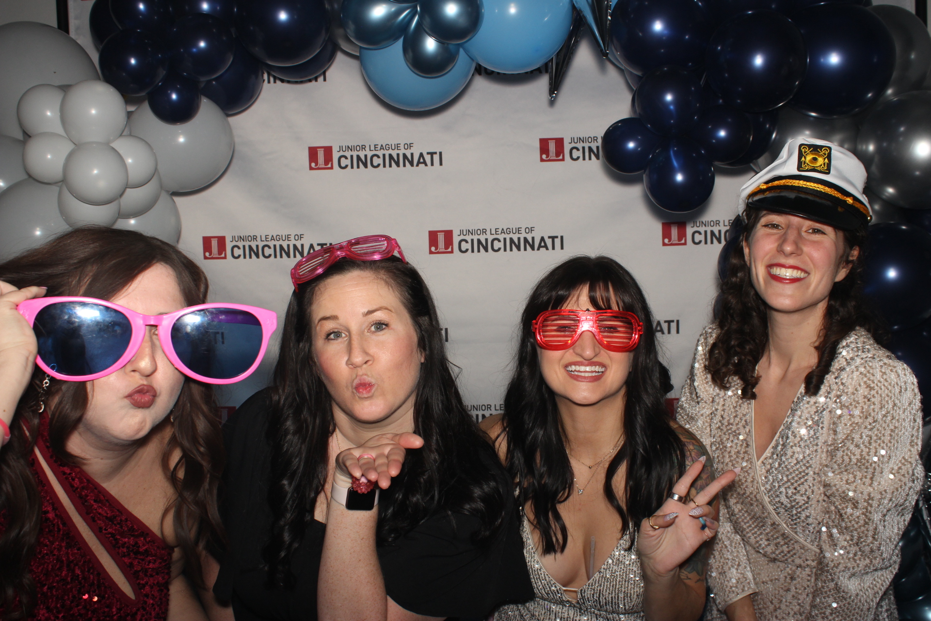JLC Holiday Party | View more photos from the event at gallery.photoboothcincy.com/u/PhotoBoothCincy/JLC-Holiday-Party