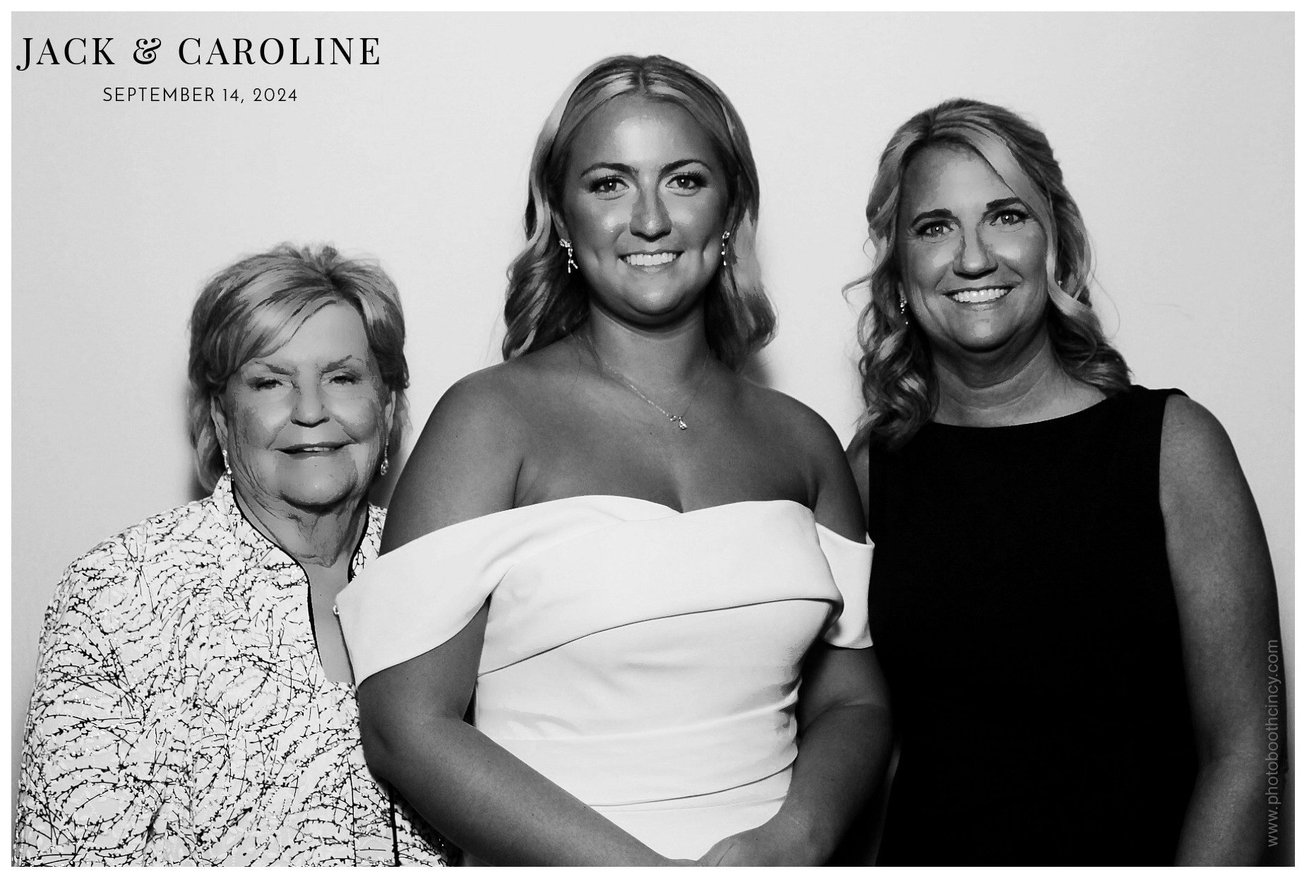 Jack & Caroline | View more photos from the event at gallery.photoboothcincy.com/u/PhotoBoothCincy/Jack-Caroline
