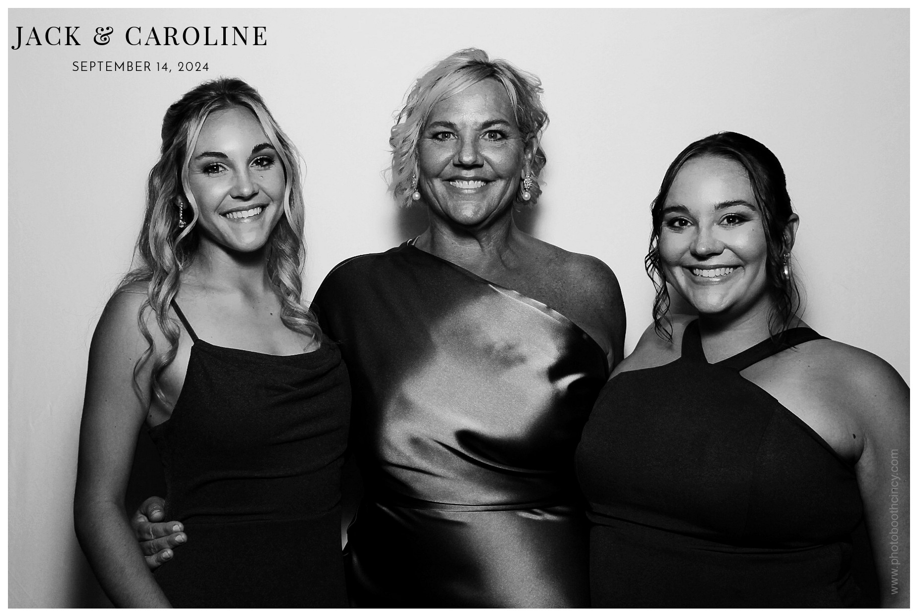 Jack & Caroline | View more photos from the event at gallery.photoboothcincy.com/u/PhotoBoothCincy/Jack-Caroline