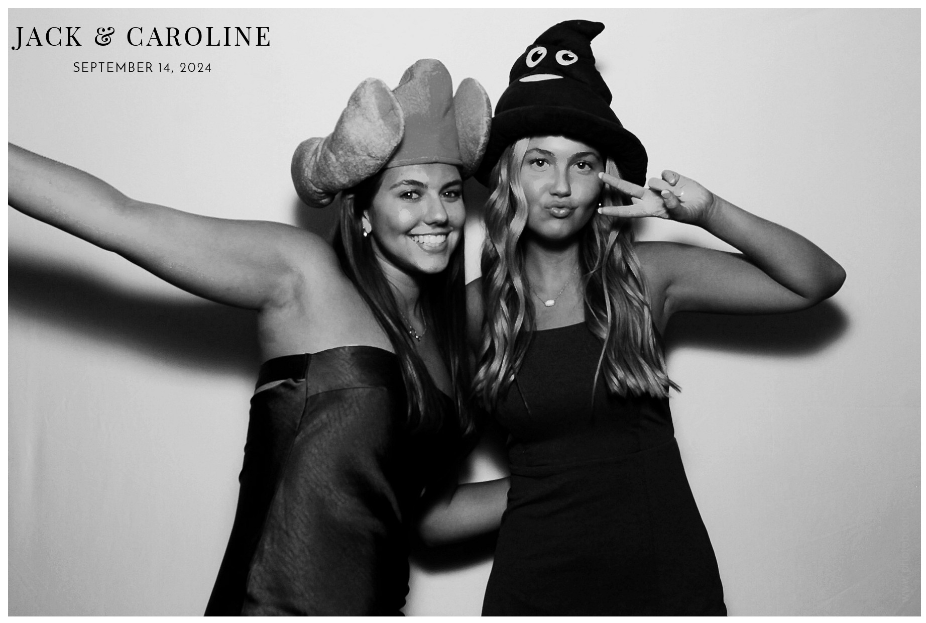Jack & Caroline | View more photos from the event at gallery.photoboothcincy.com/u/PhotoBoothCincy/Jack-Caroline