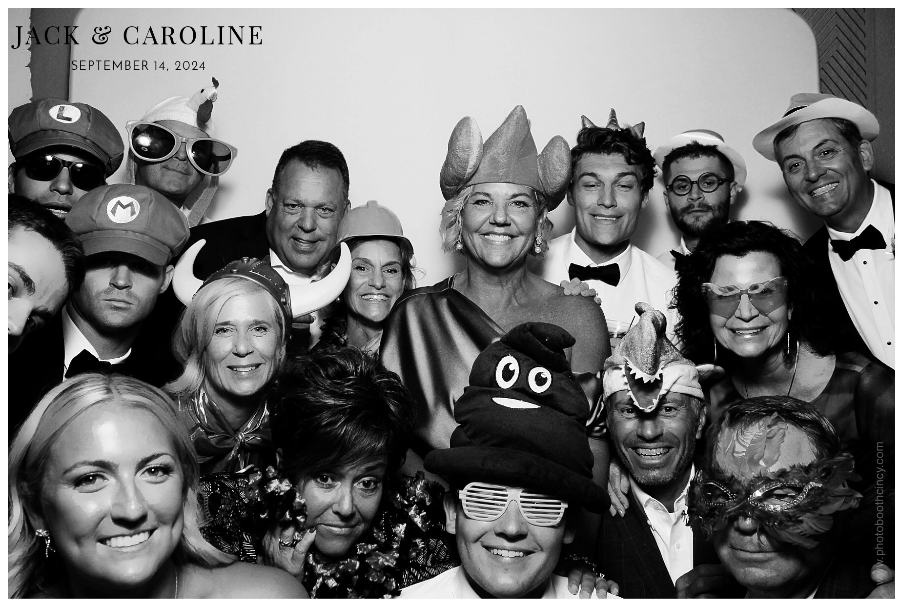 Jack & Caroline | View more photos from the event at gallery.photoboothcincy.com/u/PhotoBoothCincy/Jack-Caroline