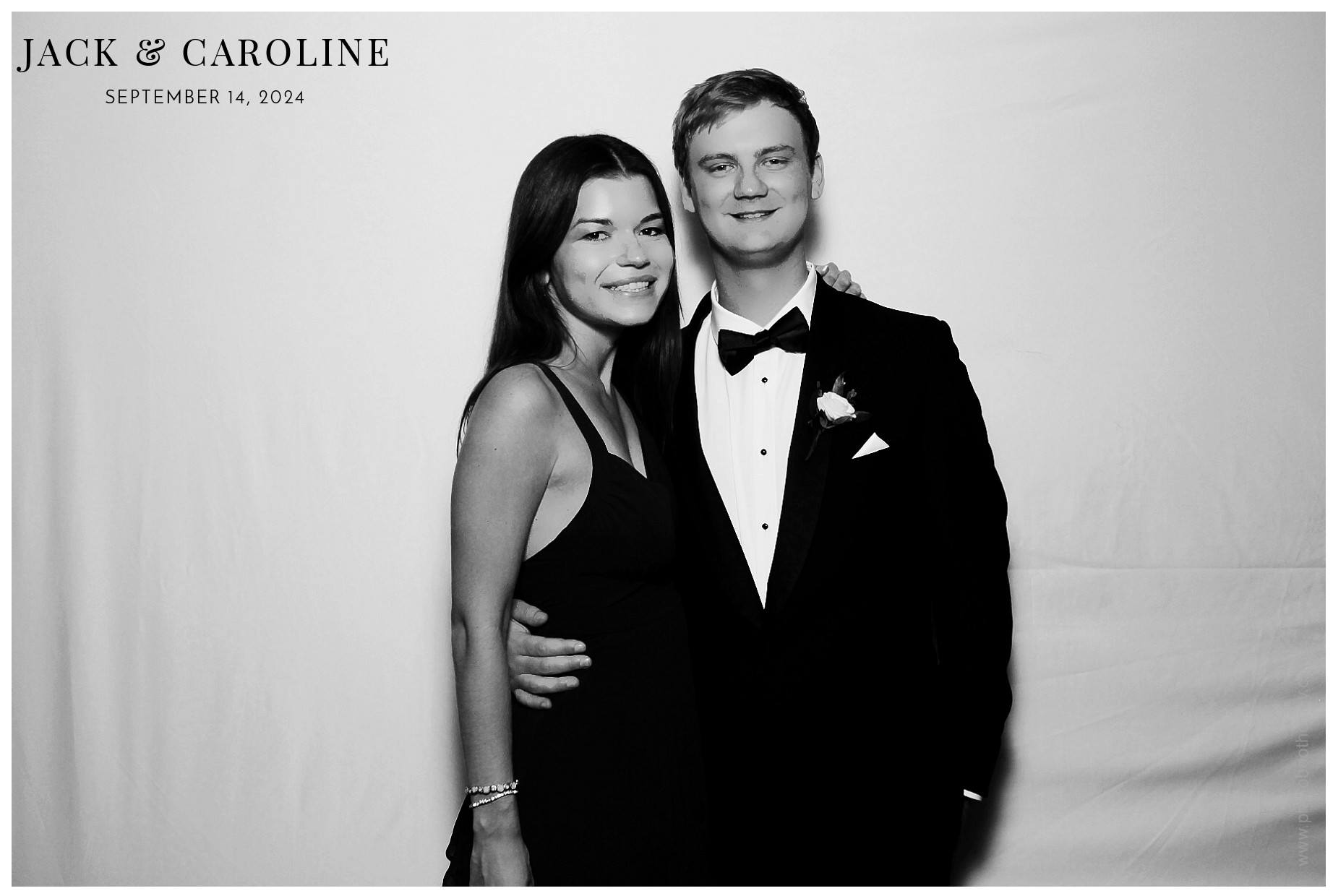 Jack & Caroline | View more photos from the event at gallery.photoboothcincy.com/u/PhotoBoothCincy/Jack-Caroline