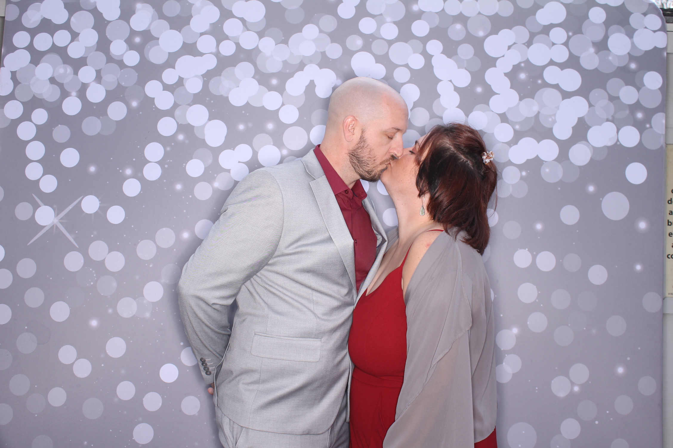 Jacob & Kaylee | View more photos from the event at gallery.photoboothcincy.com/u/PhotoBoothCincy/Jacob-Kaylee