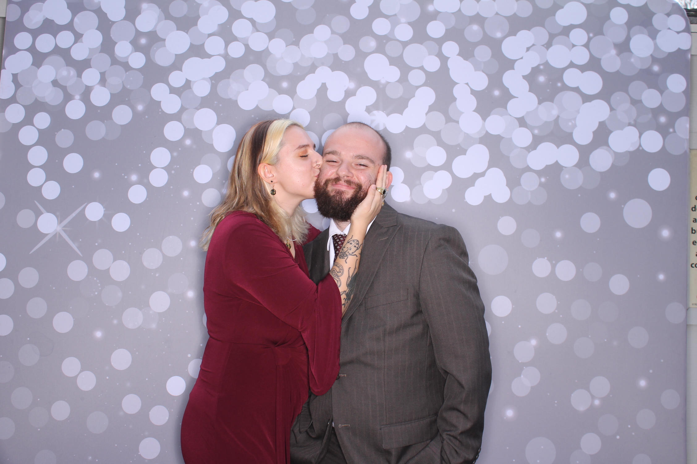 Jacob & Kaylee | View more photos from the event at gallery.photoboothcincy.com/u/PhotoBoothCincy/Jacob-Kaylee