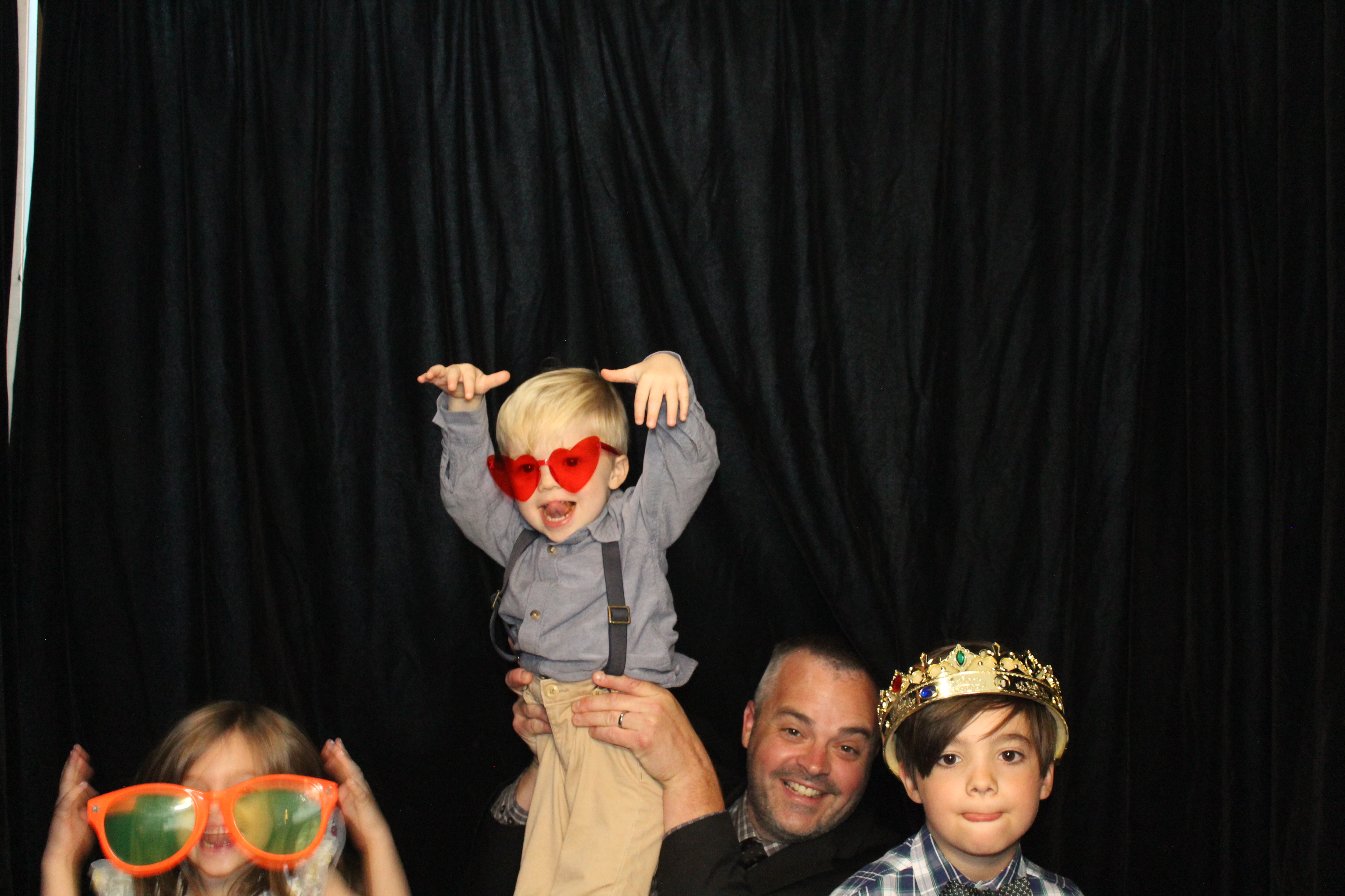 Jadyn & Kobe | View more photos from the event at gallery.photoboothcincy.com/u/PhotoBoothCincy/Jadyn-Kobe
