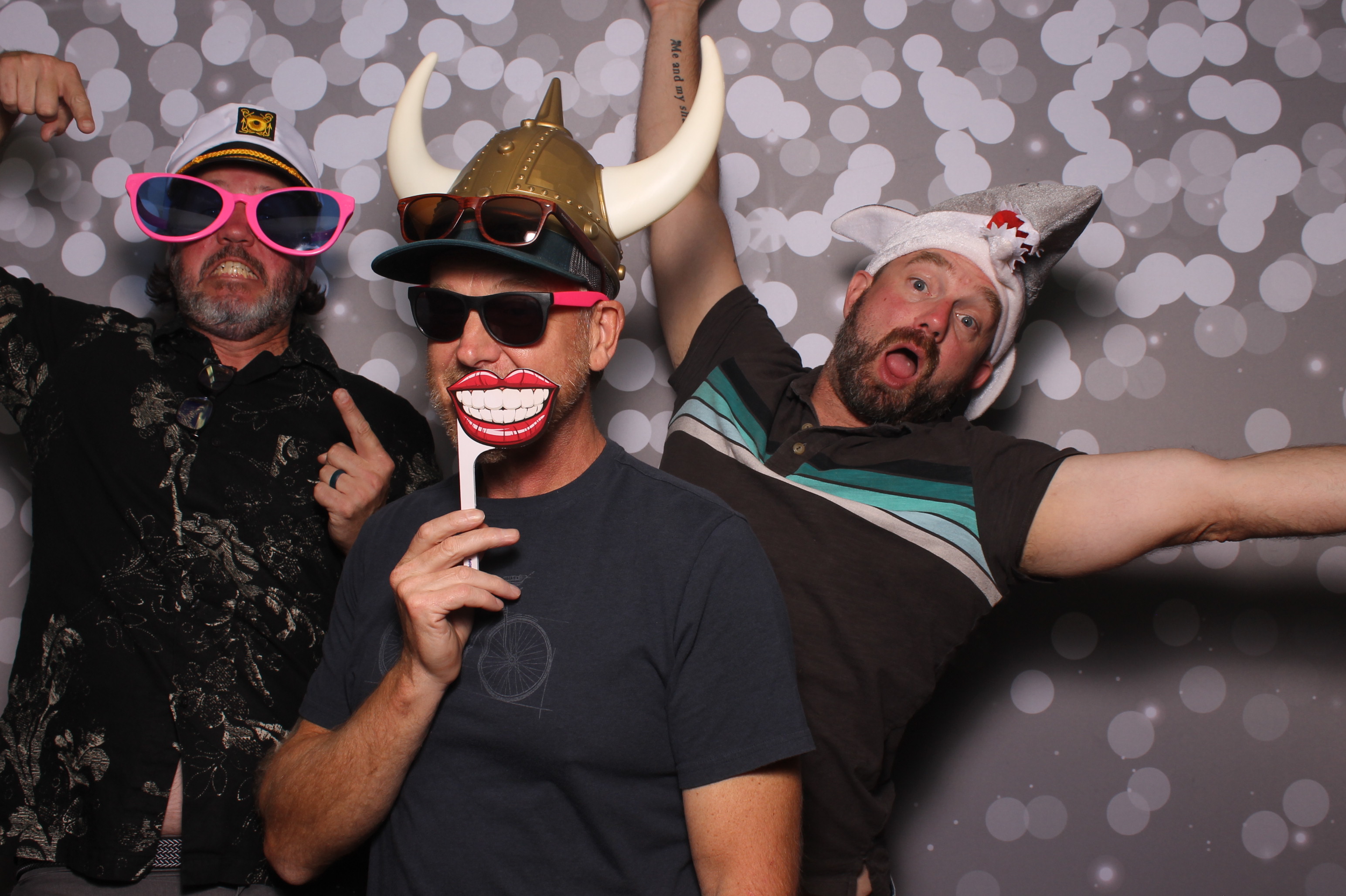 Jes' 50th Birthday!  | View more photos from the event at gallery.photoboothcincy.com/u/PhotoBoothCincy/Jes-50th-Birthday