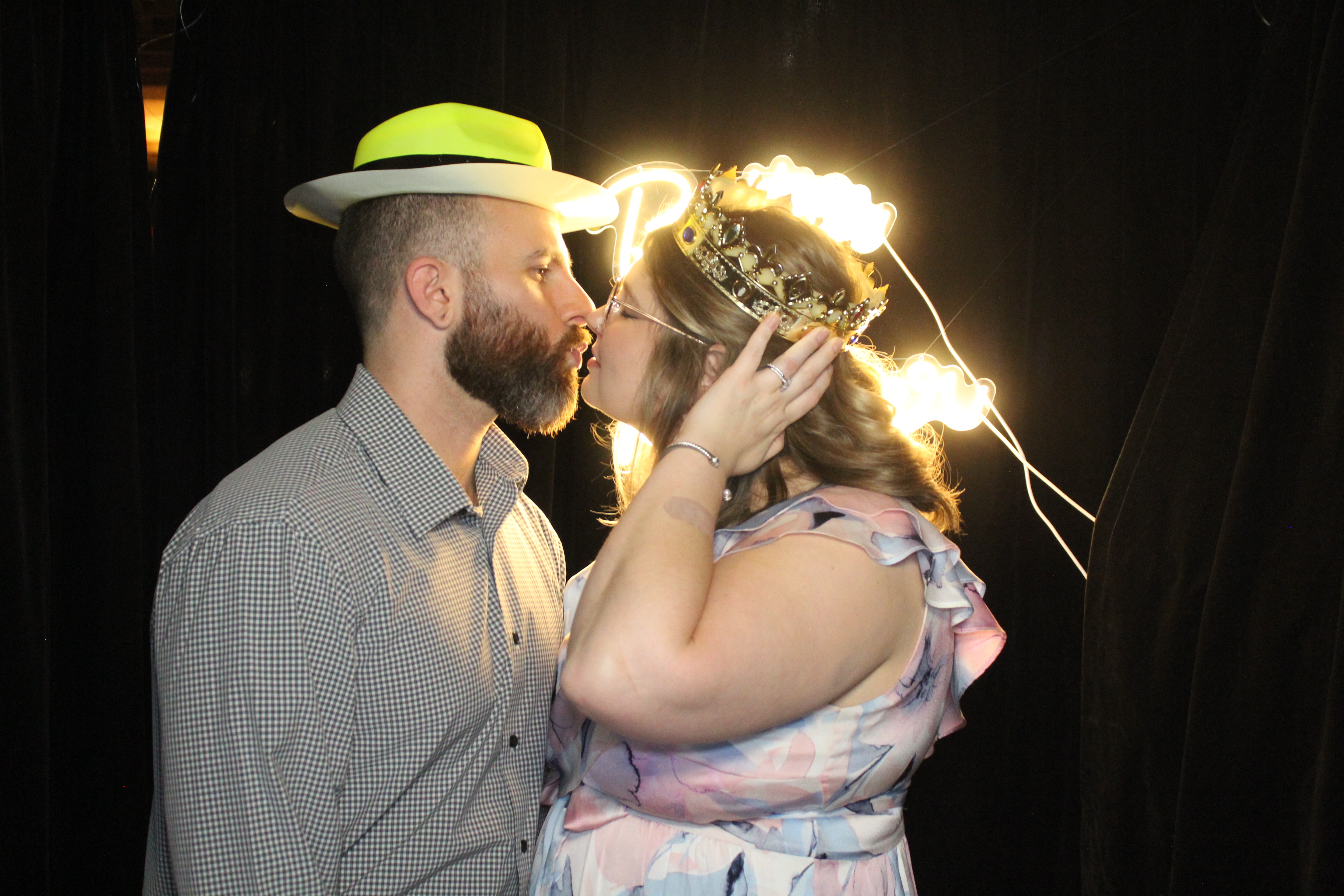Jim & Mallory  | View more photos from the event at gallery.photoboothcincy.com/u/PhotoBoothCincy/Jim-Mallory