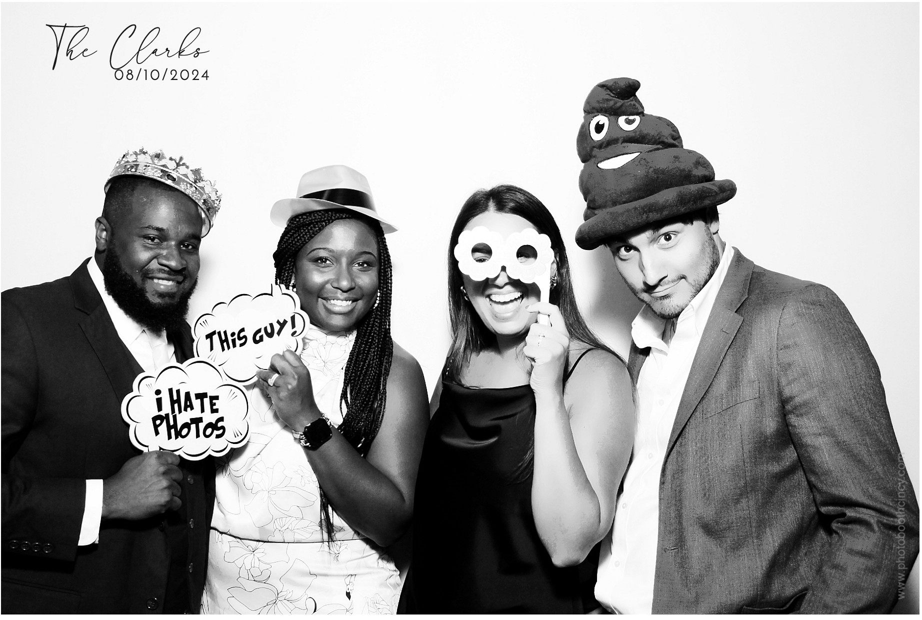 Jonathan & Rachel  | View more photos from the event at gallery.photoboothcincy.com/u/PhotoBoothCincy/Jonathan-Rachel-0