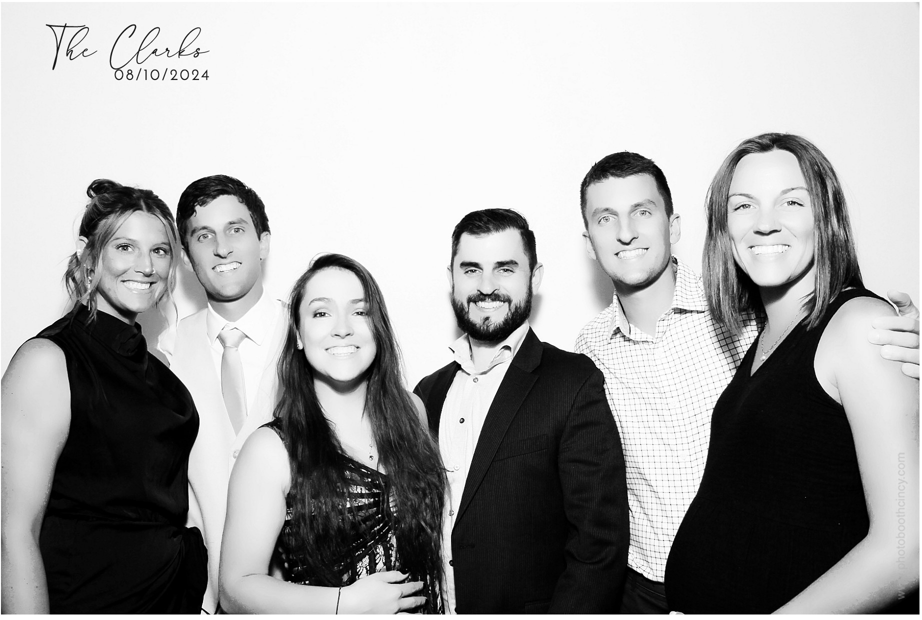 Jonathan & Rachel  | View more photos from the event at gallery.photoboothcincy.com/u/PhotoBoothCincy/Jonathan-Rachel-0