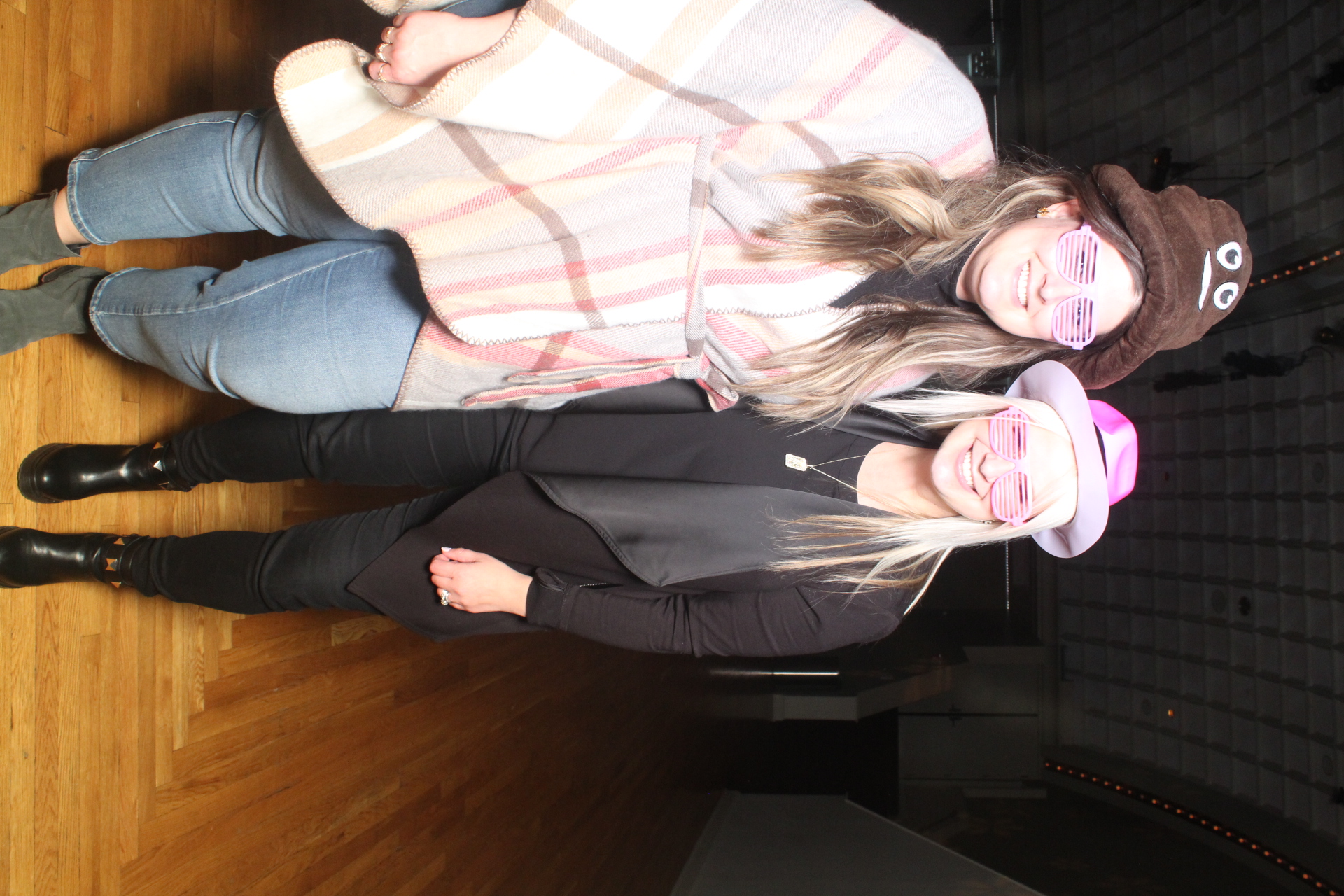 Kao USA Holiday Party | View more photos from the event at gallery.photoboothcincy.com/u/PhotoBoothCincy/Kao-USA-Holiday-Party