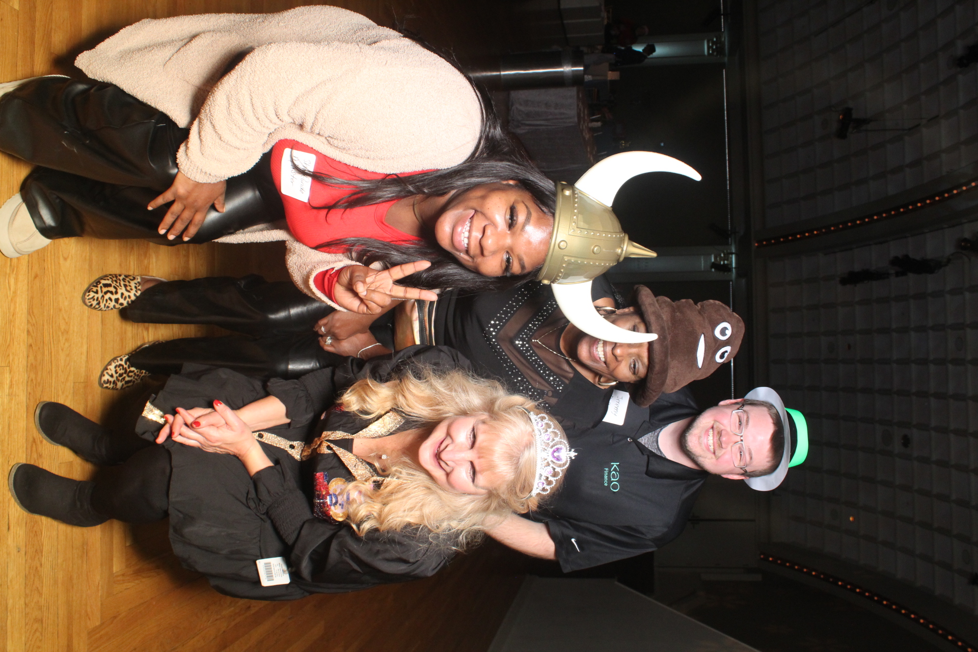 Kao USA Holiday Party | View more photos from the event at gallery.photoboothcincy.com/u/PhotoBoothCincy/Kao-USA-Holiday-Party