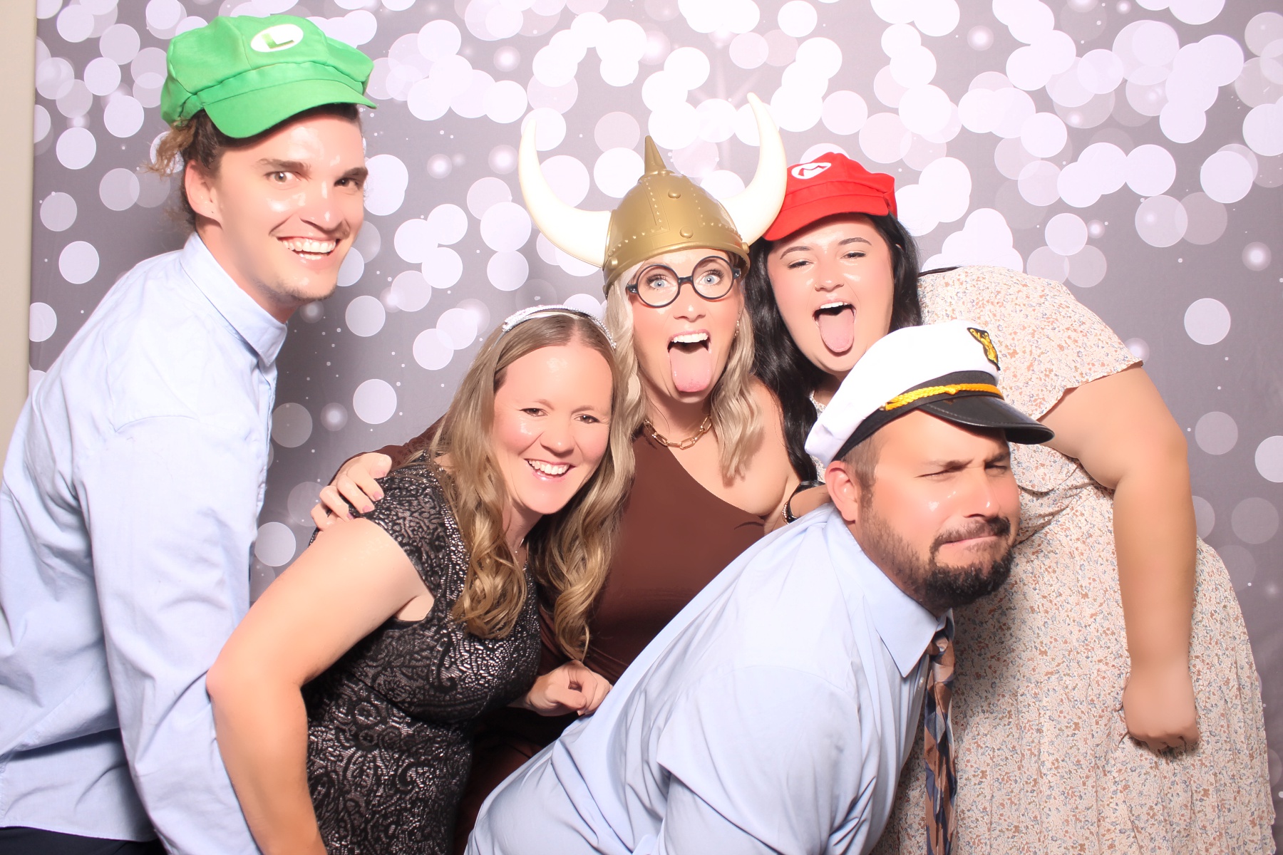 Kari & Randy Reception | View more photos from the event at gallery.photoboothcincy.com/u/PhotoBoothCincy/Kari-Randy-Reception