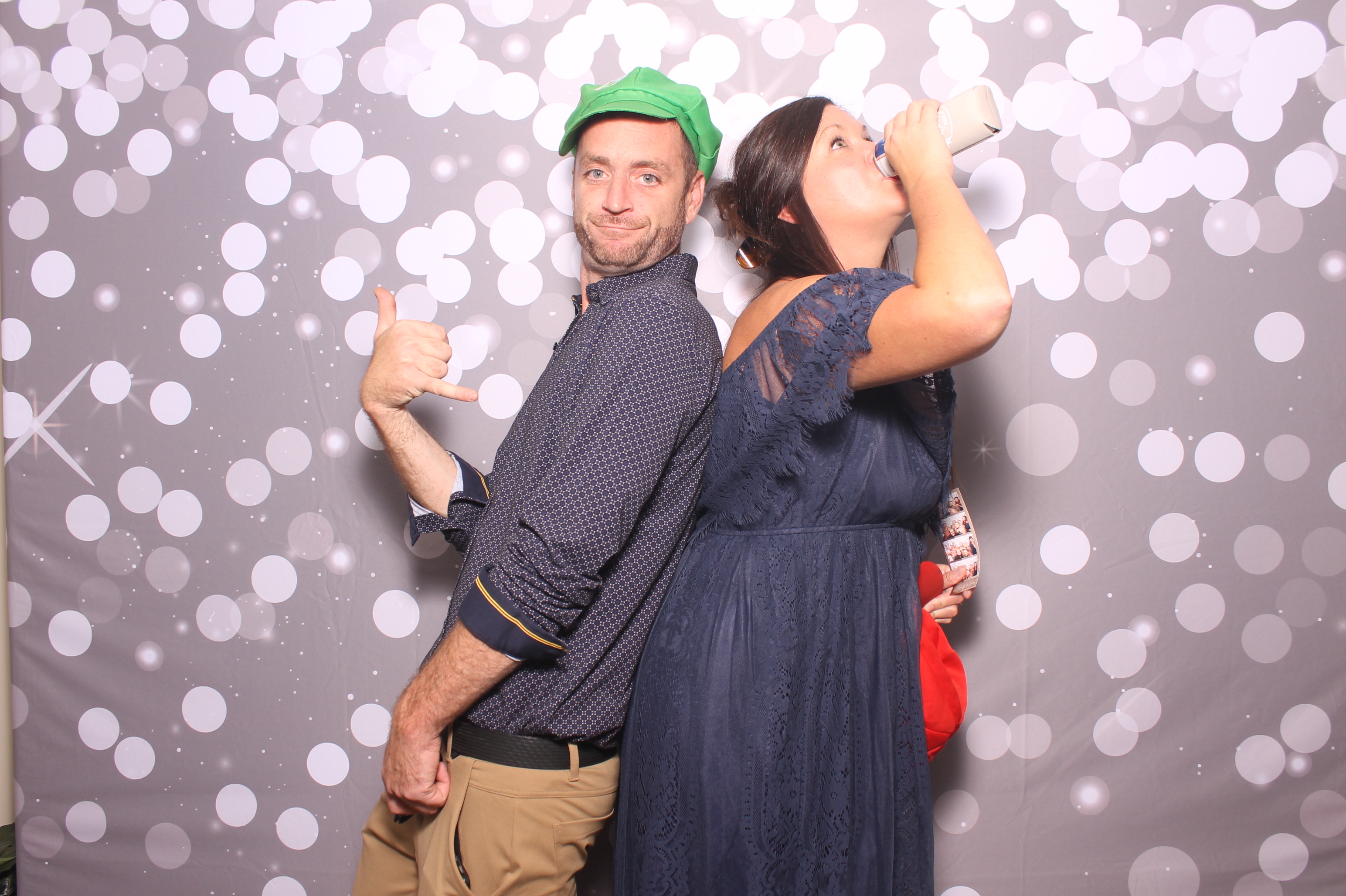 Kari & Randy Reception | View more photos from the event at gallery.photoboothcincy.com/u/PhotoBoothCincy/Kari-Randy-Reception