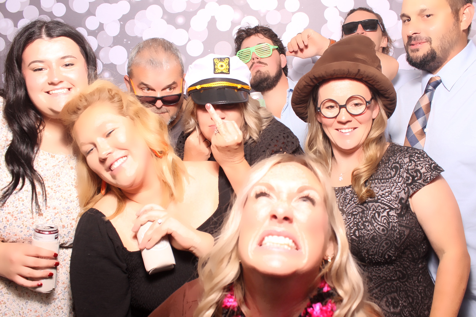 Kari & Randy Reception | View more photos from the event at gallery.photoboothcincy.com/u/PhotoBoothCincy/Kari-Randy-Reception