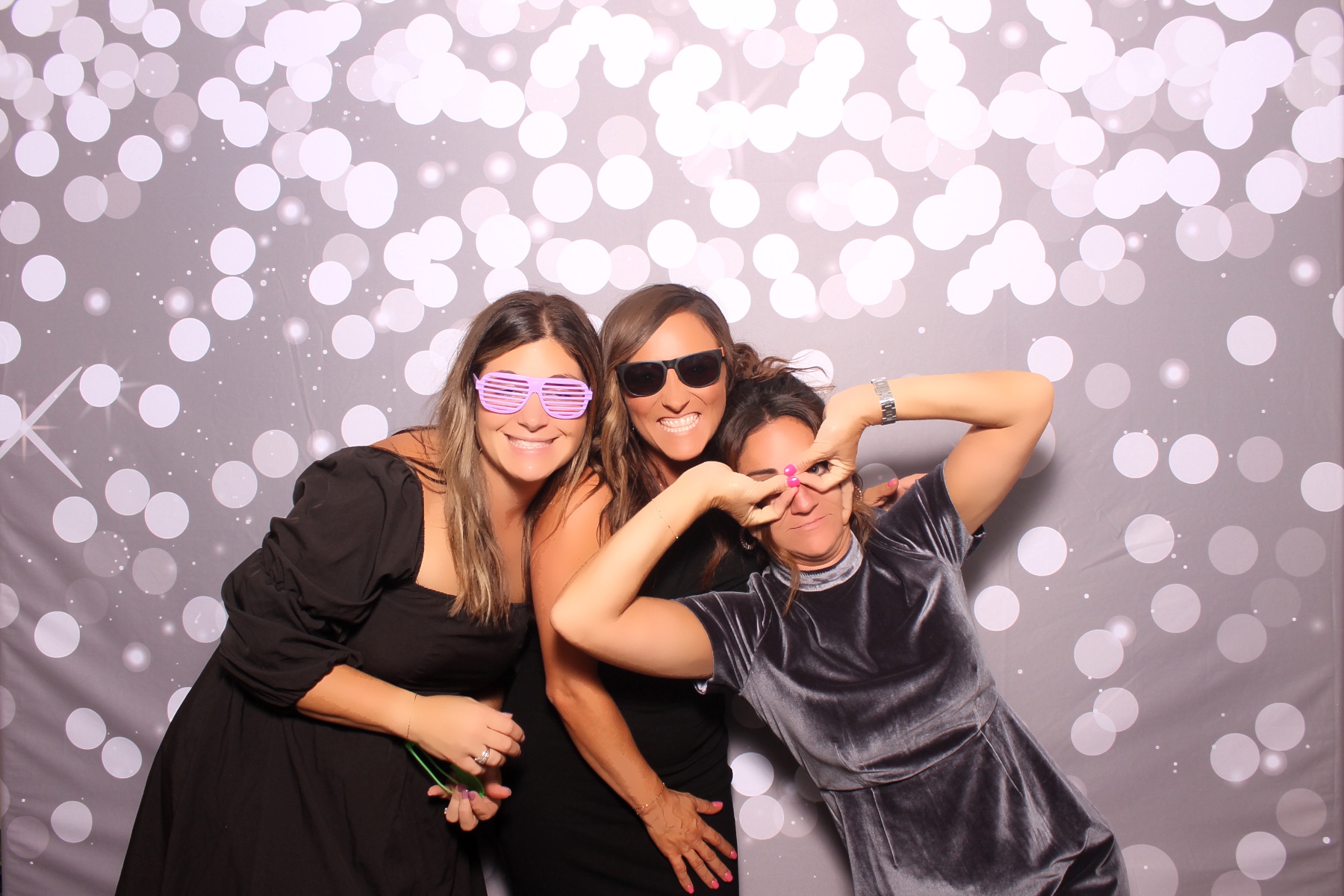 Kari & Randy Reception | View more photos from the event at gallery.photoboothcincy.com/u/PhotoBoothCincy/Kari-Randy-Reception