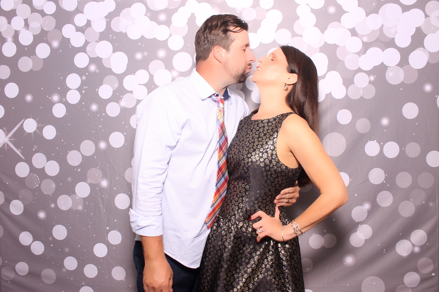 Kari & Randy Reception | View more photos from the event at gallery.photoboothcincy.com/u/PhotoBoothCincy/Kari-Randy-Reception