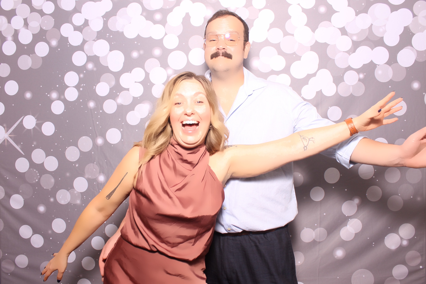 Kari & Randy Reception | View more photos from the event at gallery.photoboothcincy.com/u/PhotoBoothCincy/Kari-Randy-Reception