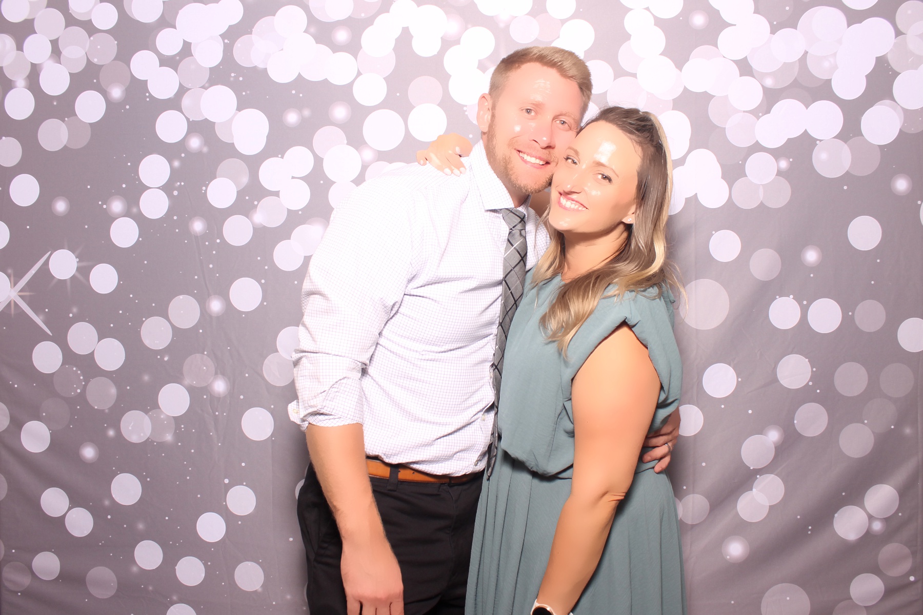 Kari & Randy Reception | View more photos from the event at gallery.photoboothcincy.com/u/PhotoBoothCincy/Kari-Randy-Reception
