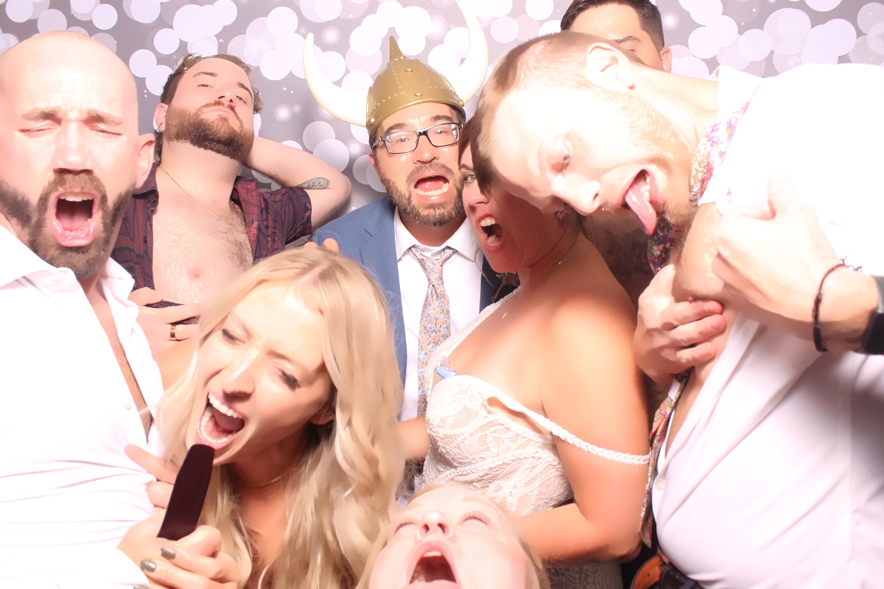 Kari & Randy Reception | View more photos from the event at gallery.photoboothcincy.com/u/PhotoBoothCincy/Kari-Randy-Reception