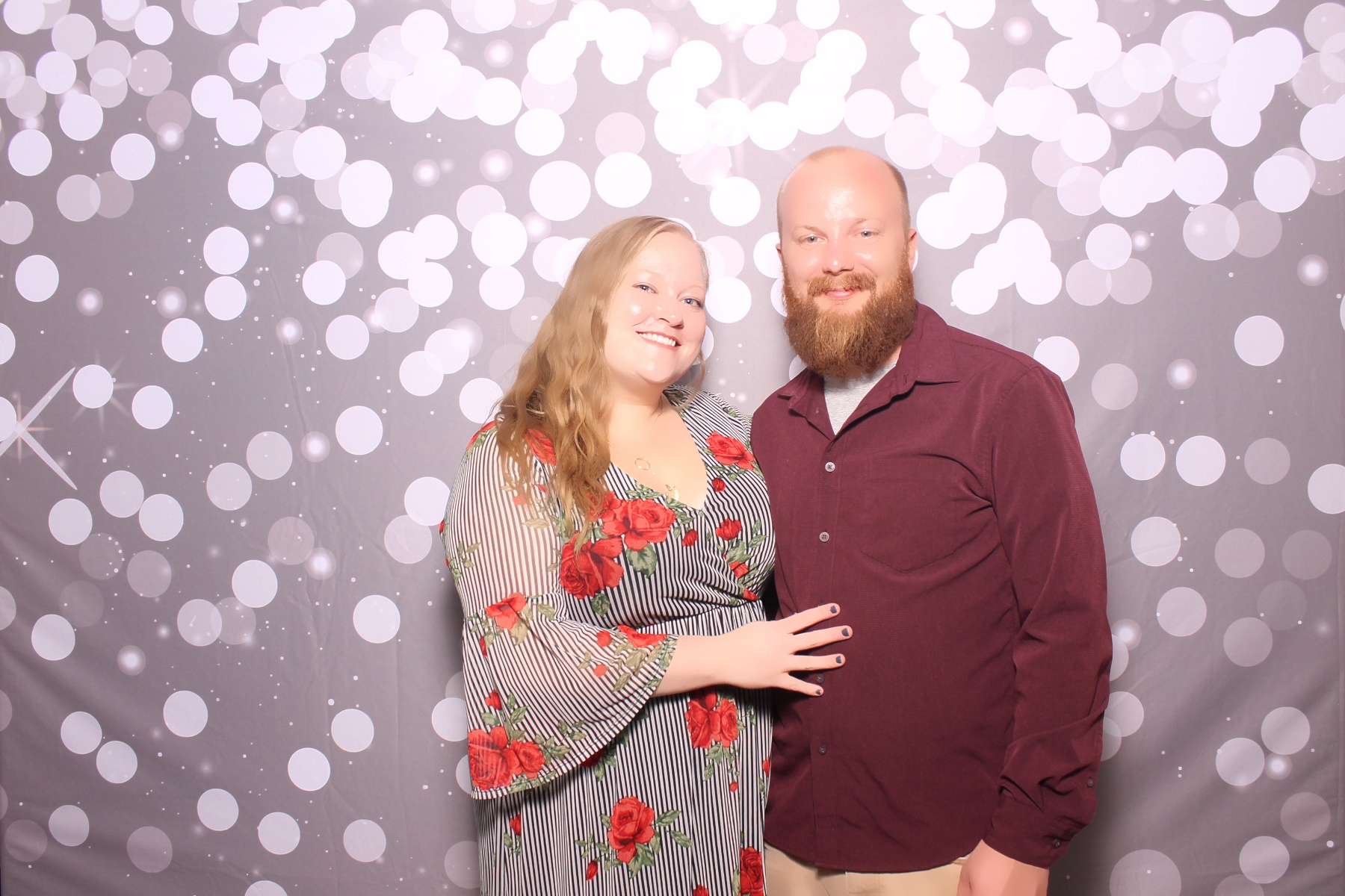 Kari & Randy Reception | View more photos from the event at gallery.photoboothcincy.com/u/PhotoBoothCincy/Kari-Randy-Reception