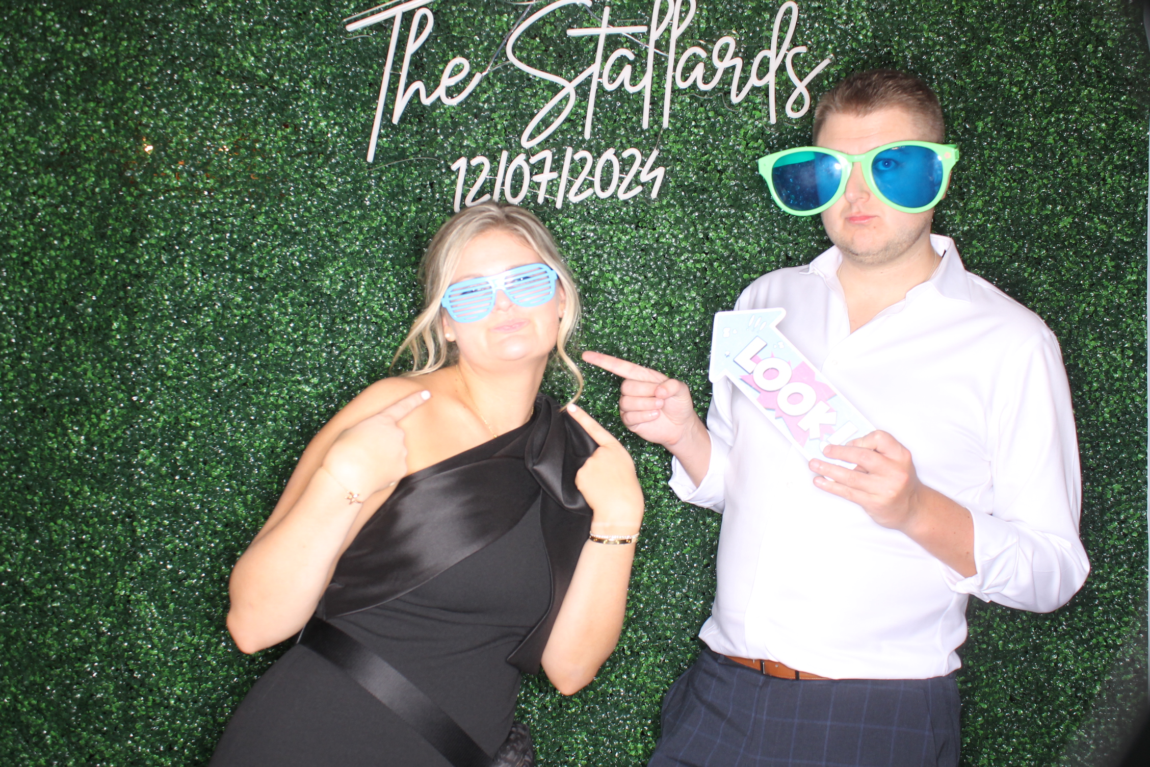 Kate & Kyle | View more photos from the event at gallery.photoboothcincy.com/u/PhotoBoothCincy/Kate-Kyle
