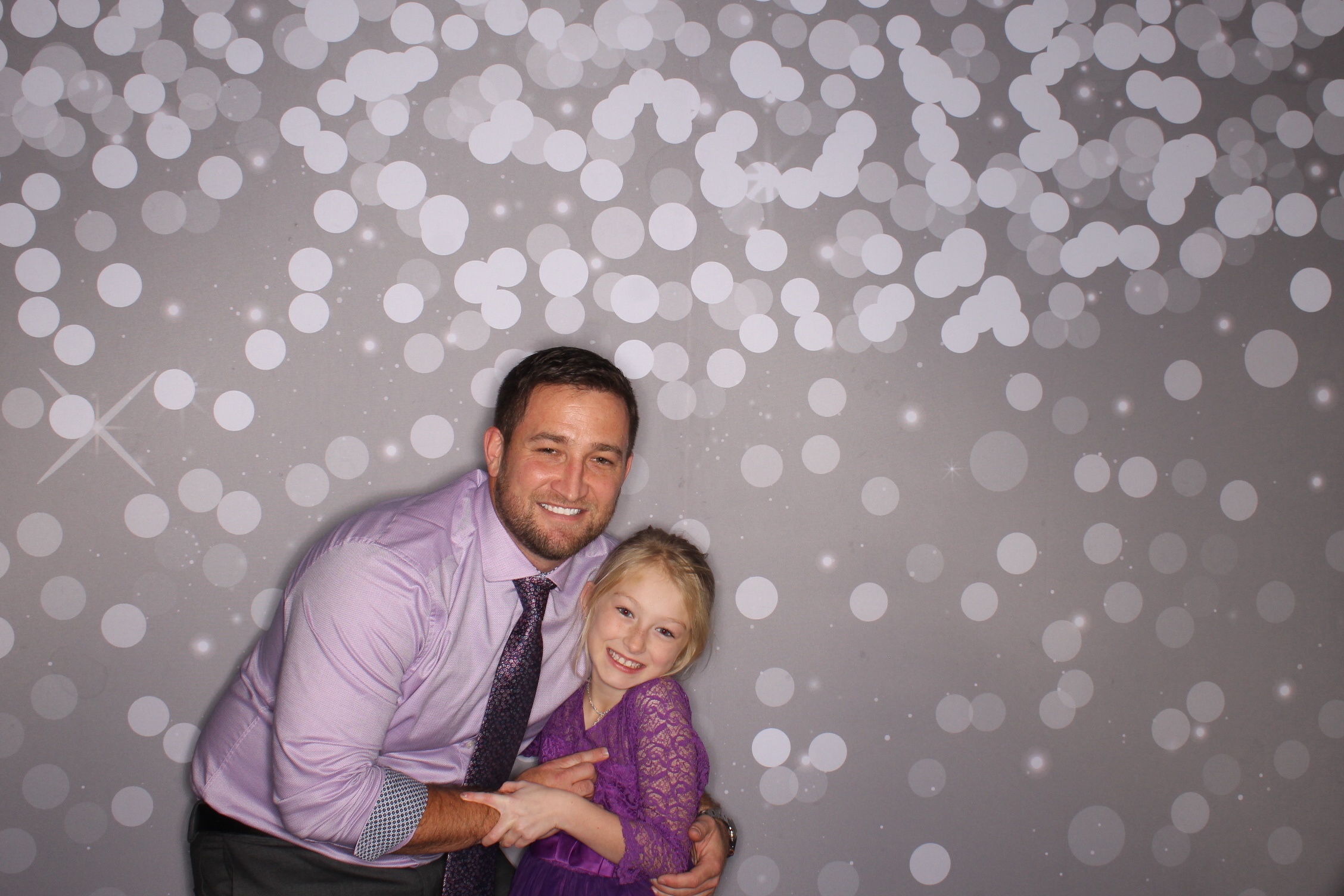 Katie & Kyle | View more photos from the event at gallery.photoboothcincy.com/u/PhotoBoothCincy/Katie-Kyle