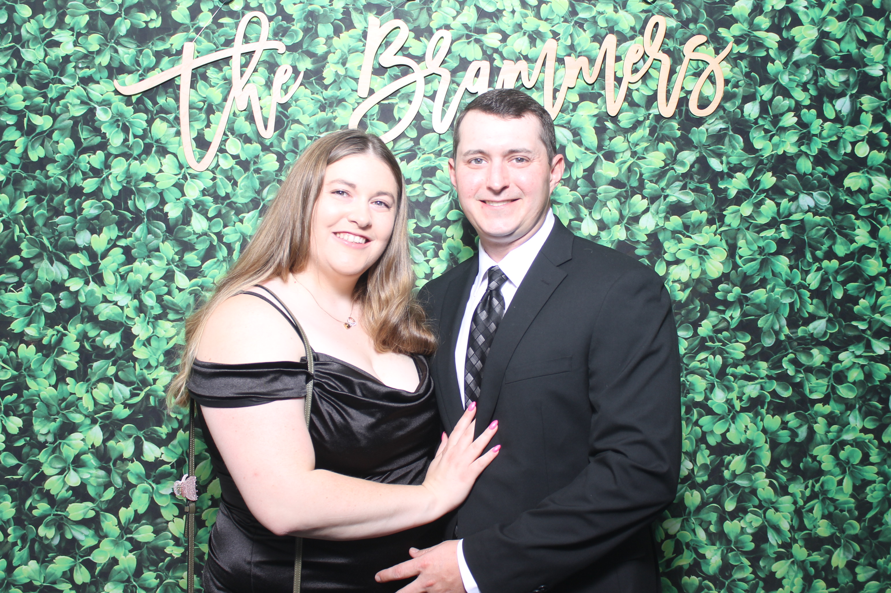 Kelly & Brandon | View more photos from the event at gallery.photoboothcincy.com/u/PhotoBoothCincy/Kelly-Brandon