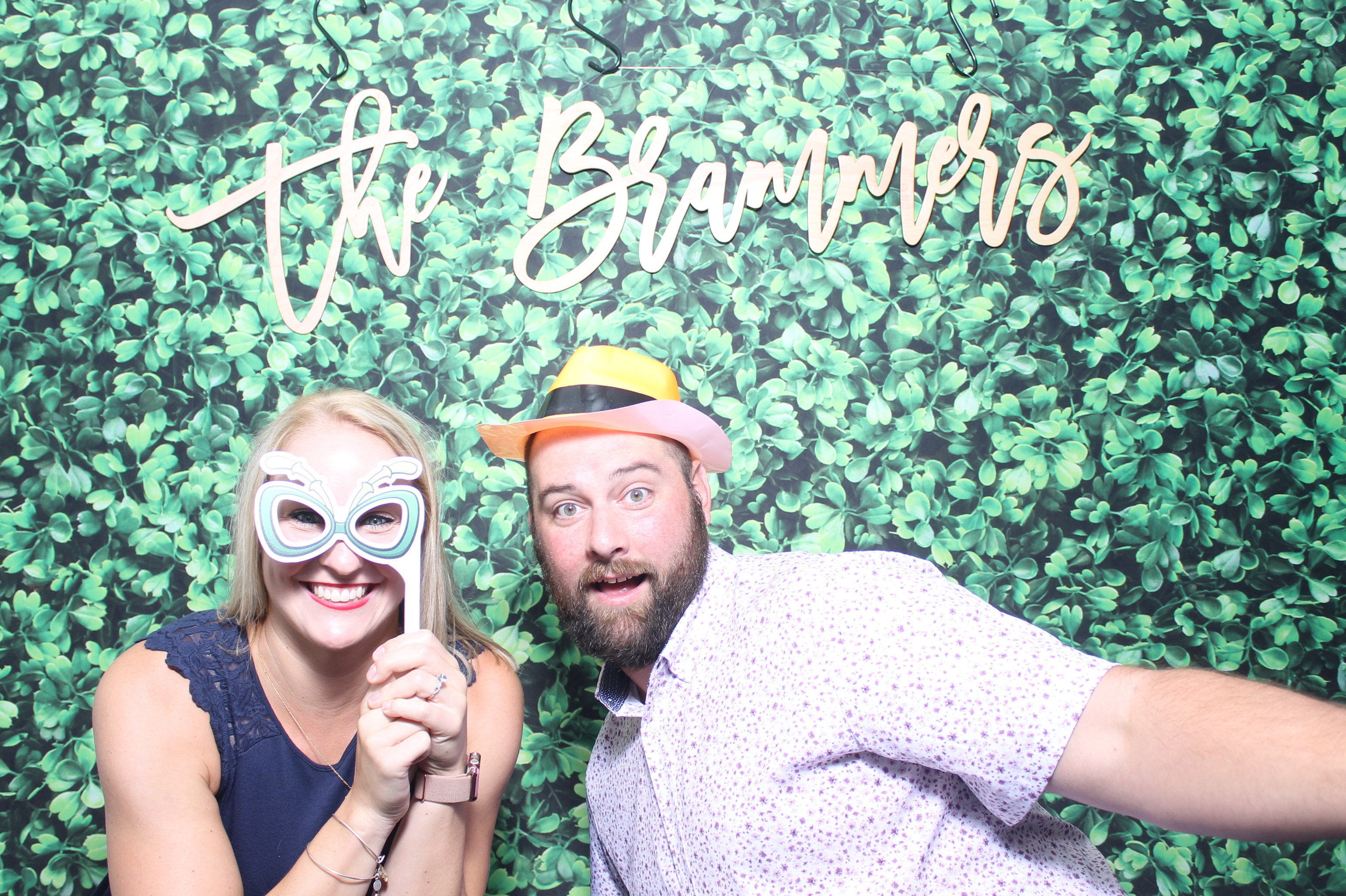 Kelly & Brandon | View more photos from the event at gallery.photoboothcincy.com/u/PhotoBoothCincy/Kelly-Brandon