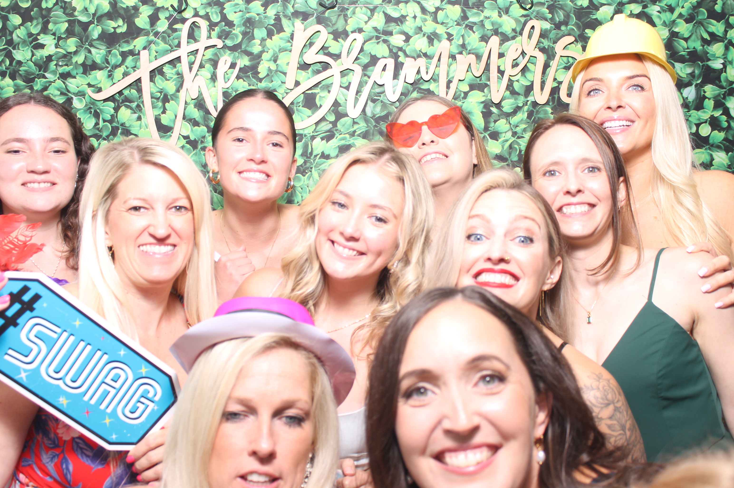Kelly & Brandon | View more photos from the event at gallery.photoboothcincy.com/u/PhotoBoothCincy/Kelly-Brandon