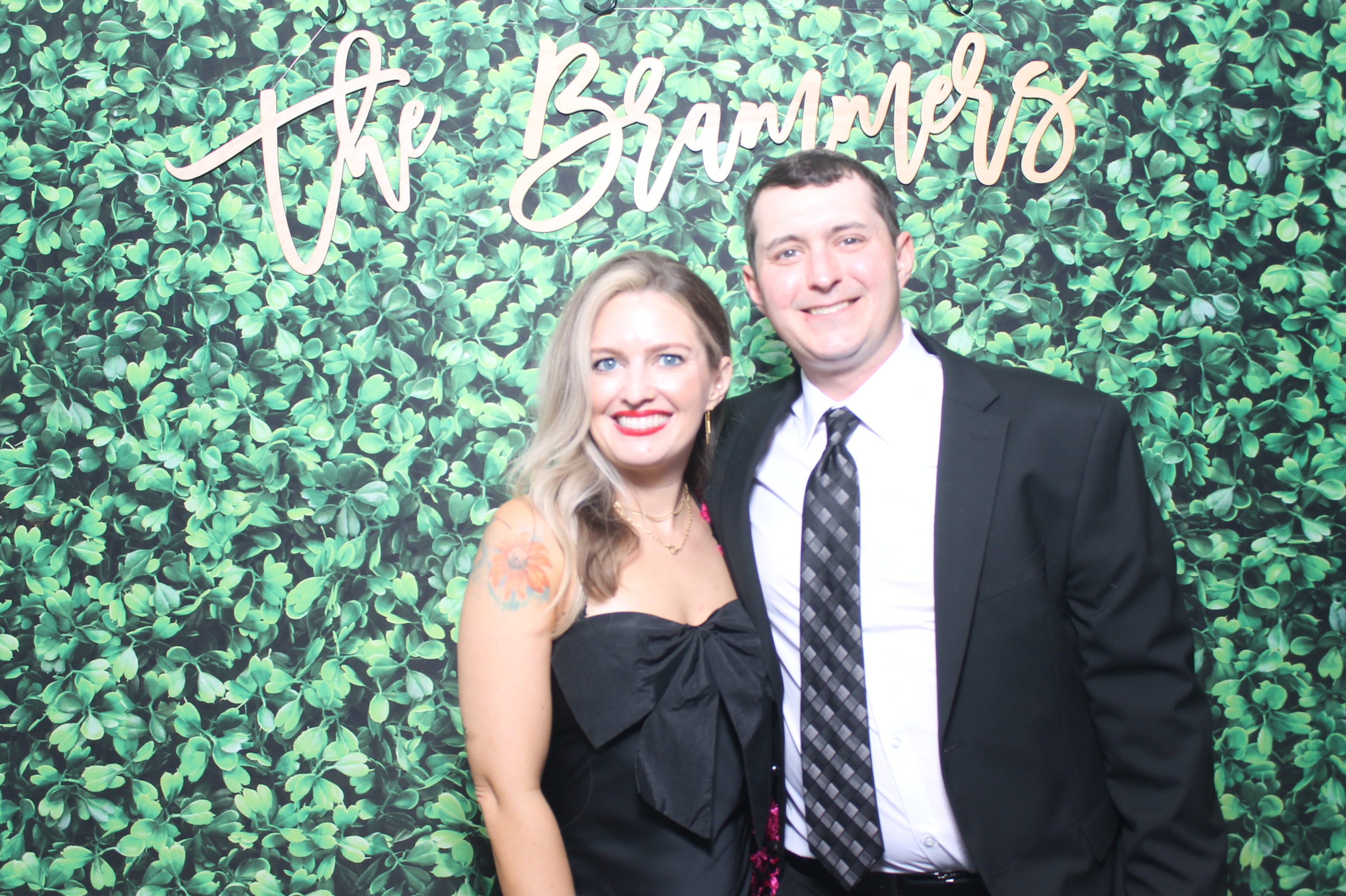 Kelly & Brandon | View more photos from the event at gallery.photoboothcincy.com/u/PhotoBoothCincy/Kelly-Brandon