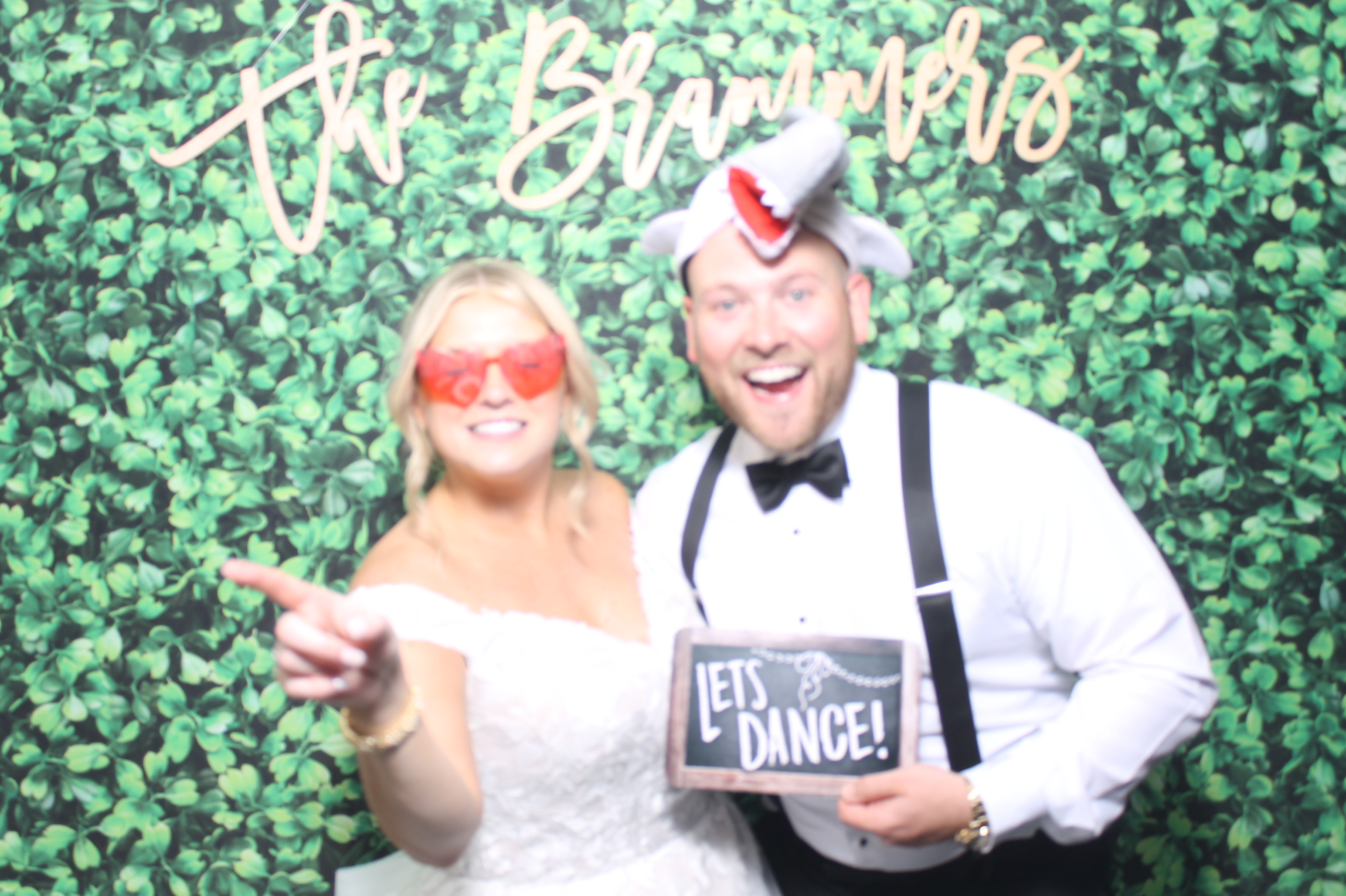 Kelly & Brandon | View more photos from the event at gallery.photoboothcincy.com/u/PhotoBoothCincy/Kelly-Brandon