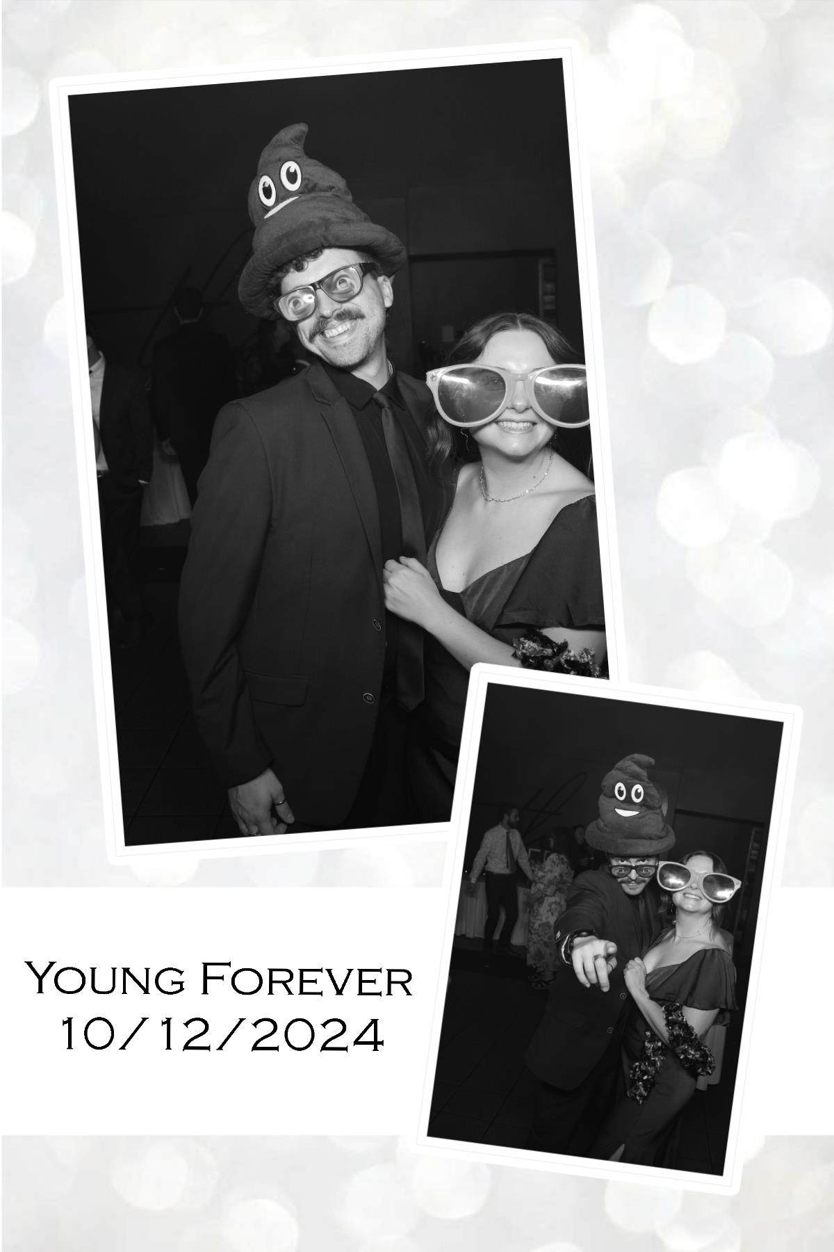 Kelsey & Michael  | View more photos from the event at gallery.photoboothcincy.com/u/PhotoBoothCincy/Kelsey-Michael
