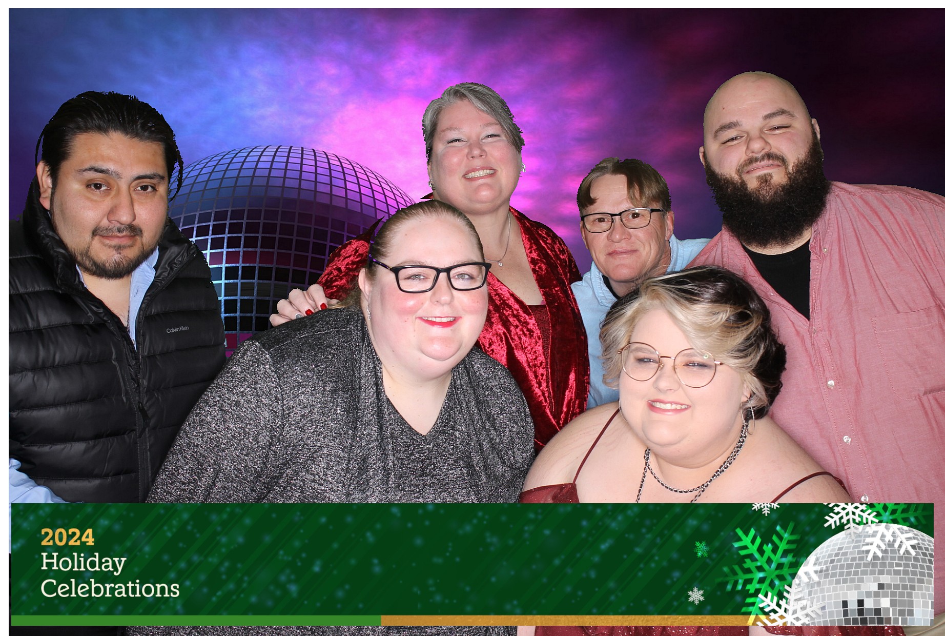 Kemba Credit Union Christmas Party | View more photos from the event at gallery.photoboothcincy.com/u/PhotoBoothCincy/Kemba-Credit-Union-Christmas-Party