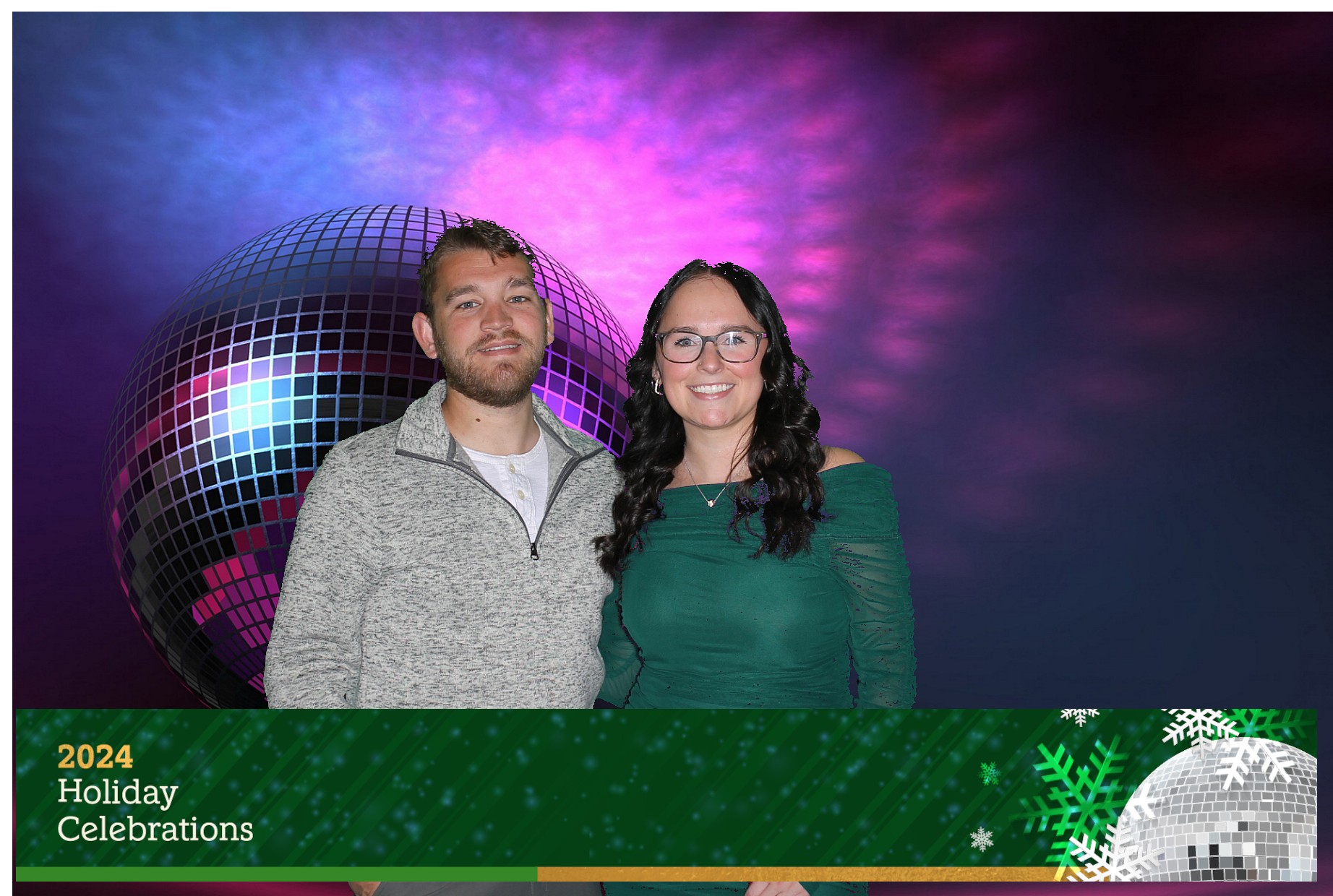 Kemba Credit Union Christmas Party | View more photos from the event at gallery.photoboothcincy.com/u/PhotoBoothCincy/Kemba-Credit-Union-Christmas-Party
