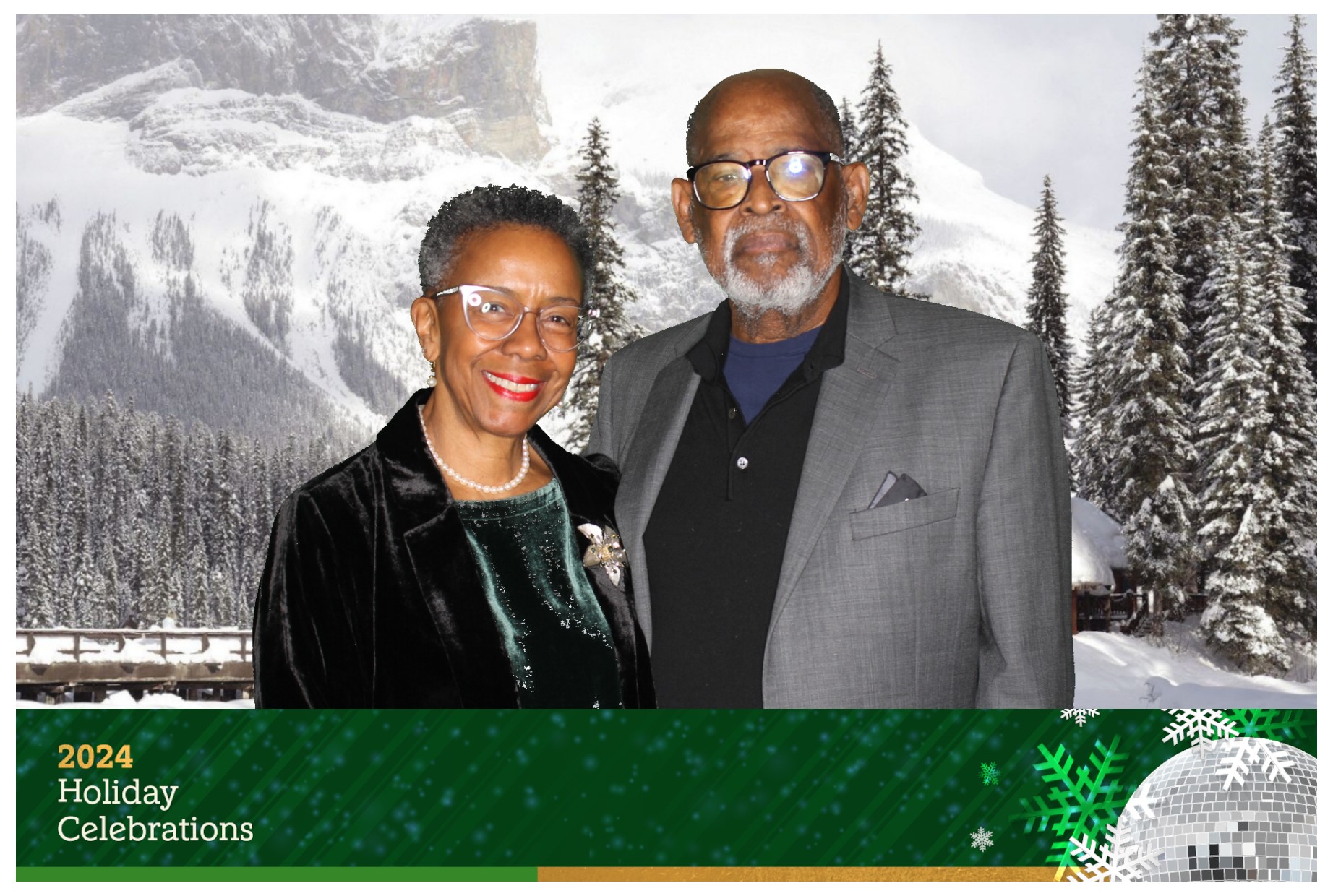 Kemba Credit Union Christmas Party | View more photos from the event at gallery.photoboothcincy.com/u/PhotoBoothCincy/Kemba-Credit-Union-Christmas-Party