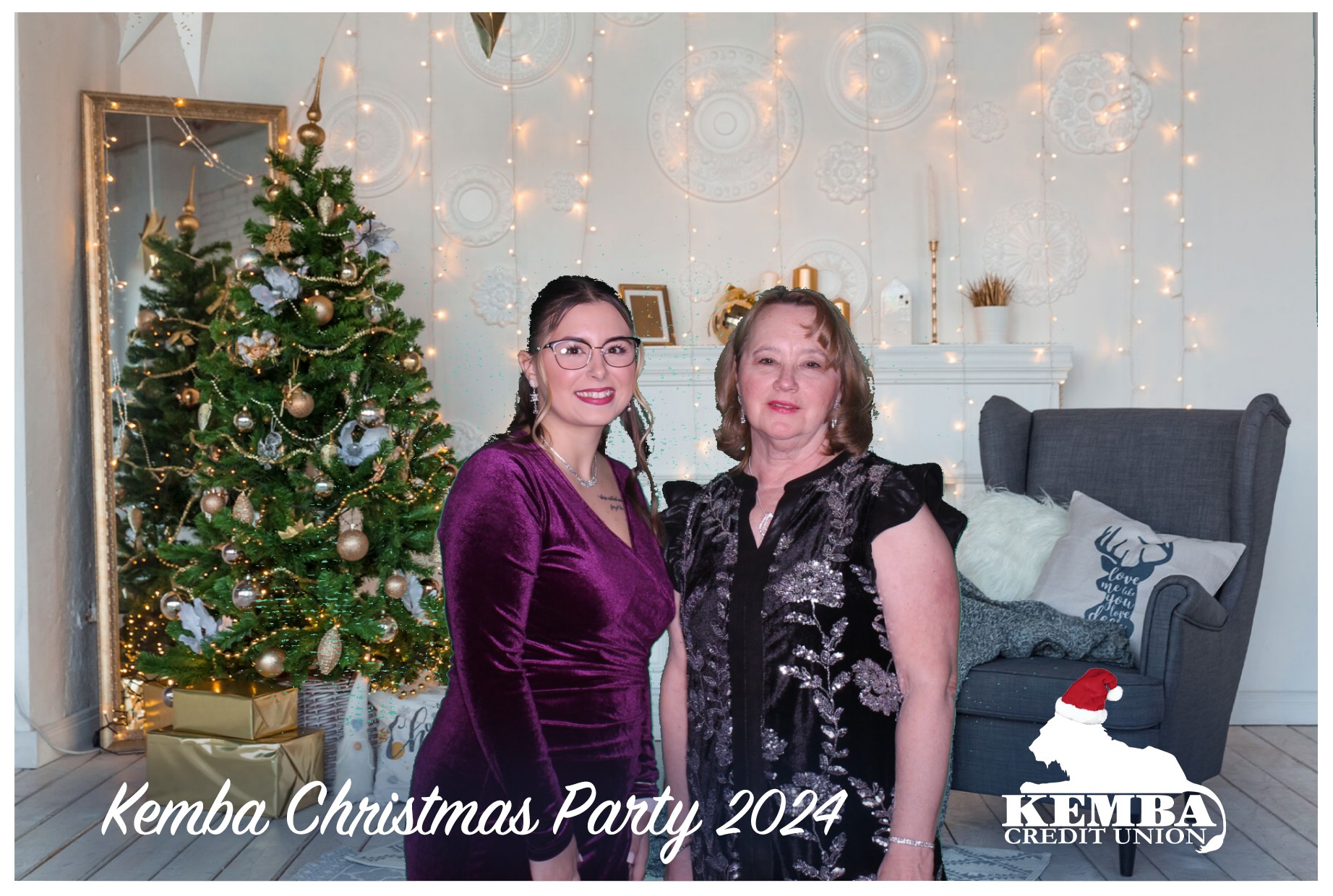 Kemba Credit Union Christmas Party | View more photos from the event at gallery.photoboothcincy.com/u/PhotoBoothCincy/Kemba-Credit-Union-Christmas-Party