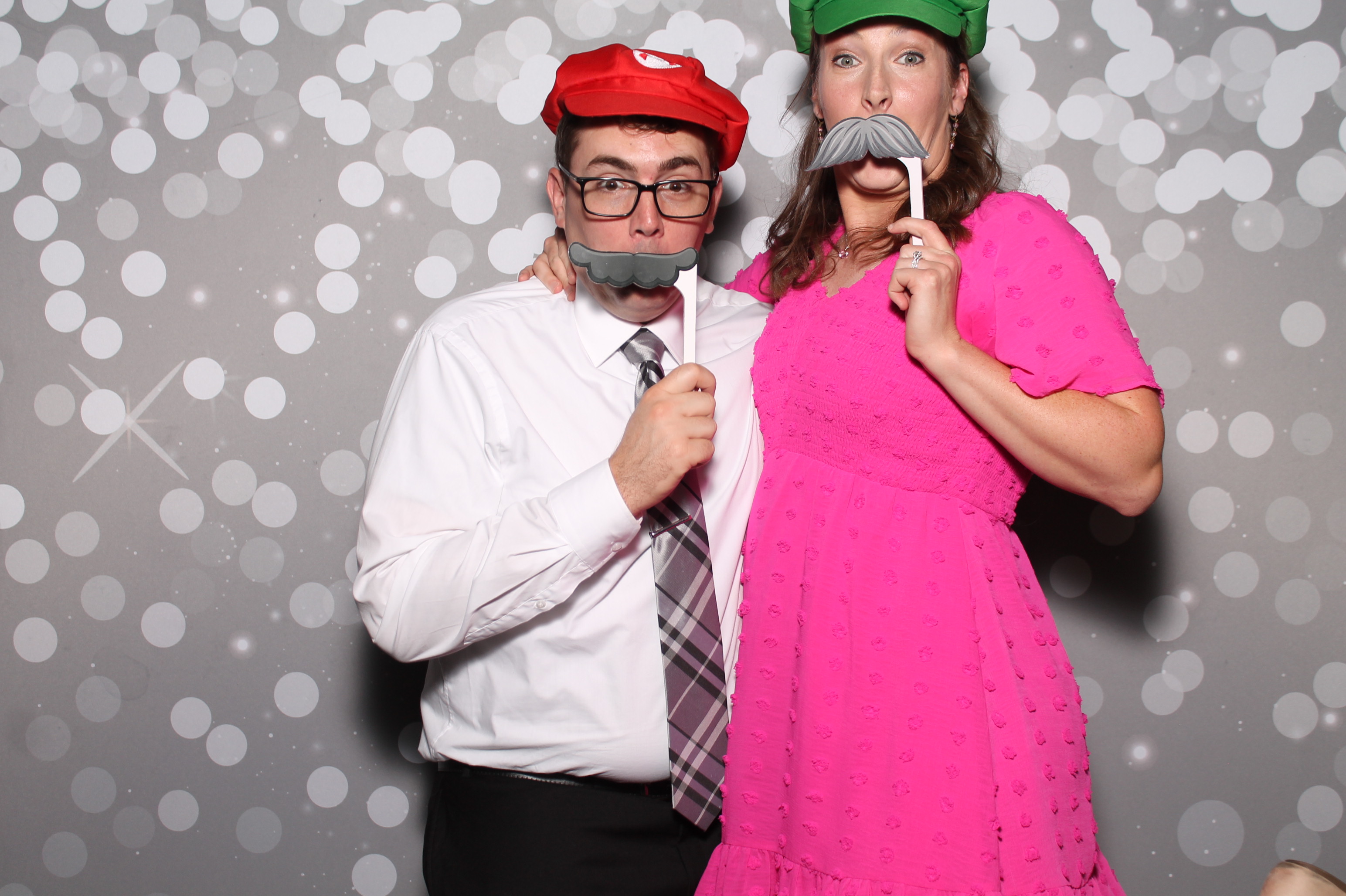 Kevin & Rachel | View more photos from the event at gallery.photoboothcincy.com/u/PhotoBoothCincy/Kevin-Rachel