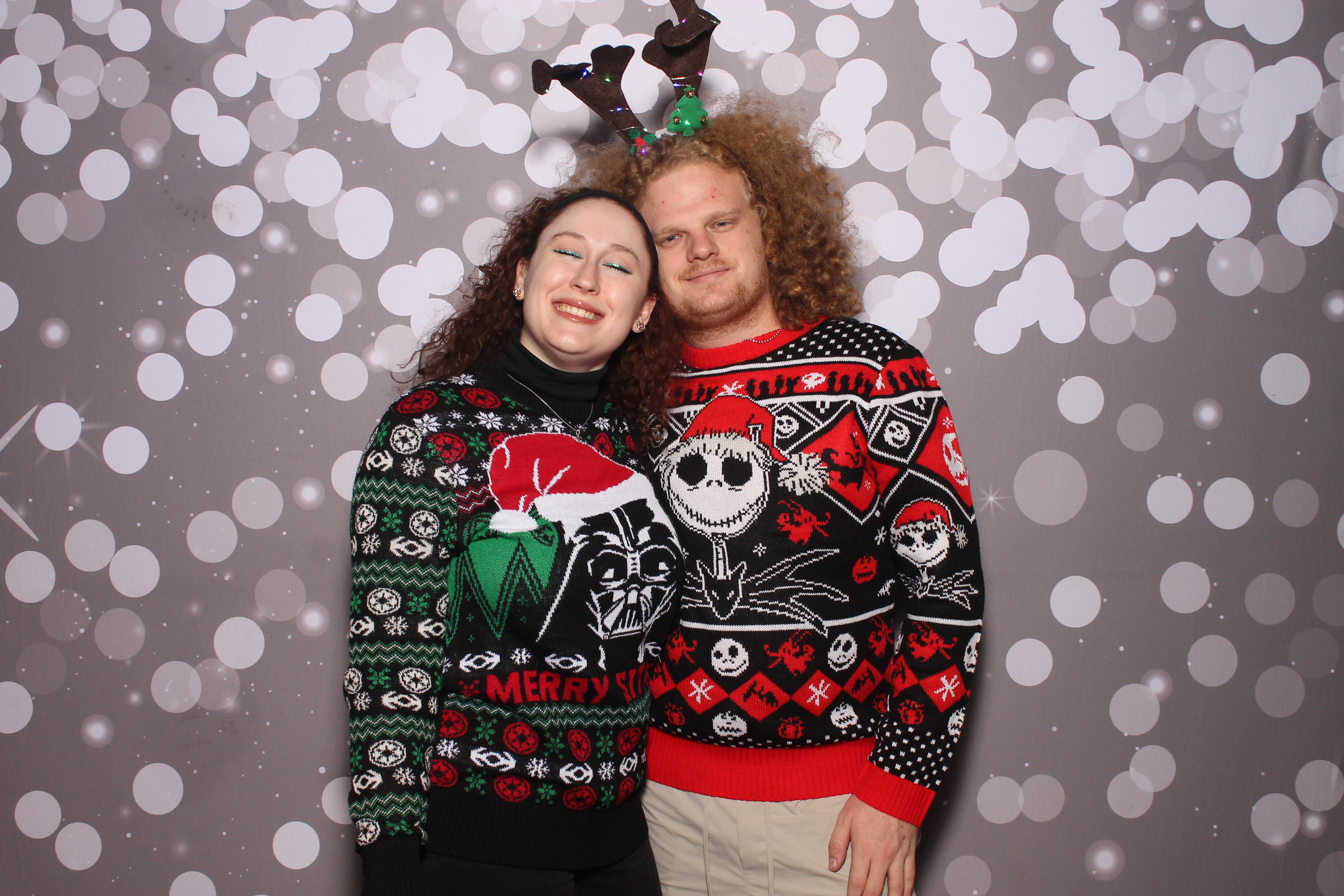 Key Source Holiday Party | View more photos from the event at gallery.photoboothcincy.com/u/PhotoBoothCincy/Key-Source-Holiday-Party