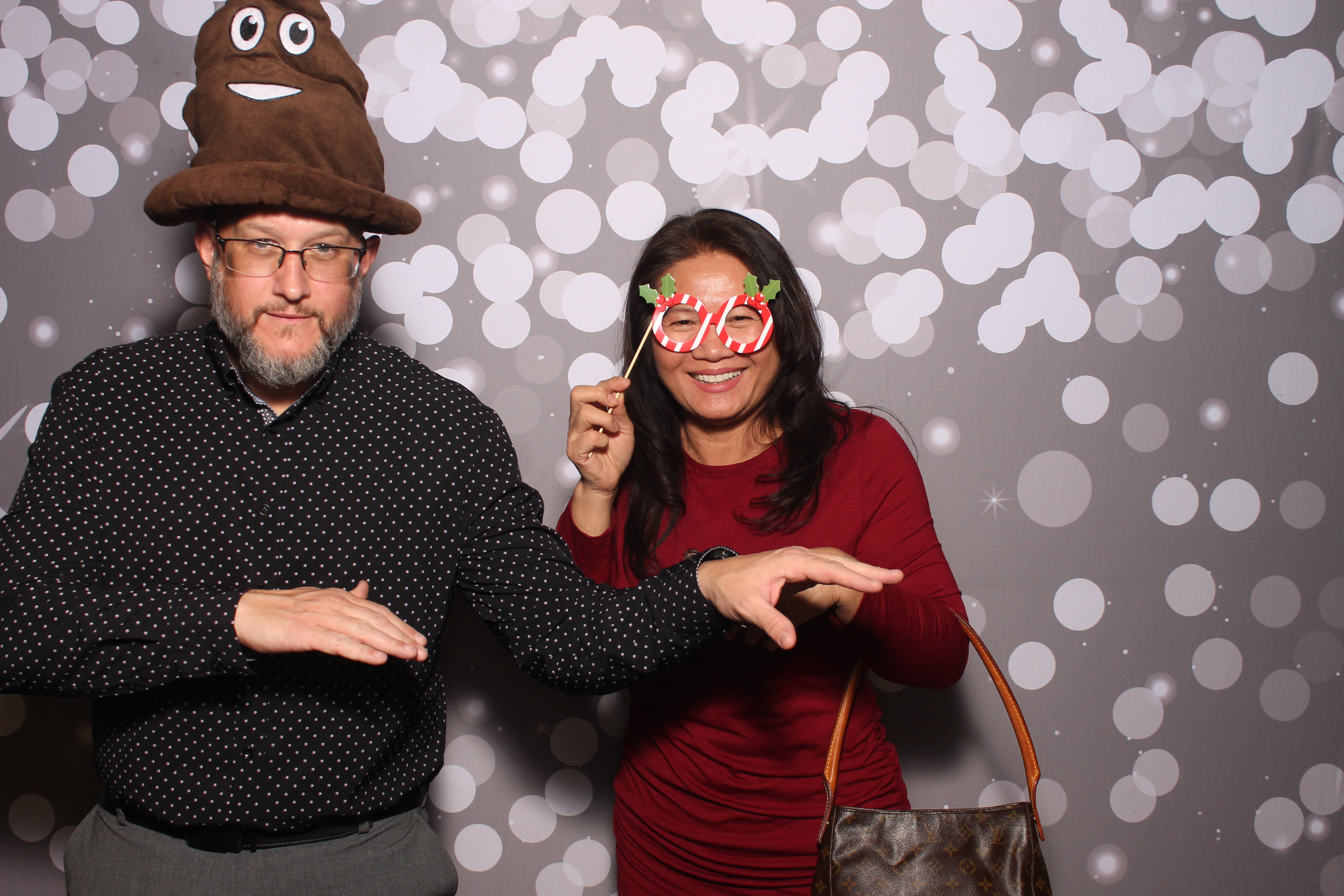 Key Source Holiday Party | View more photos from the event at gallery.photoboothcincy.com/u/PhotoBoothCincy/Key-Source-Holiday-Party