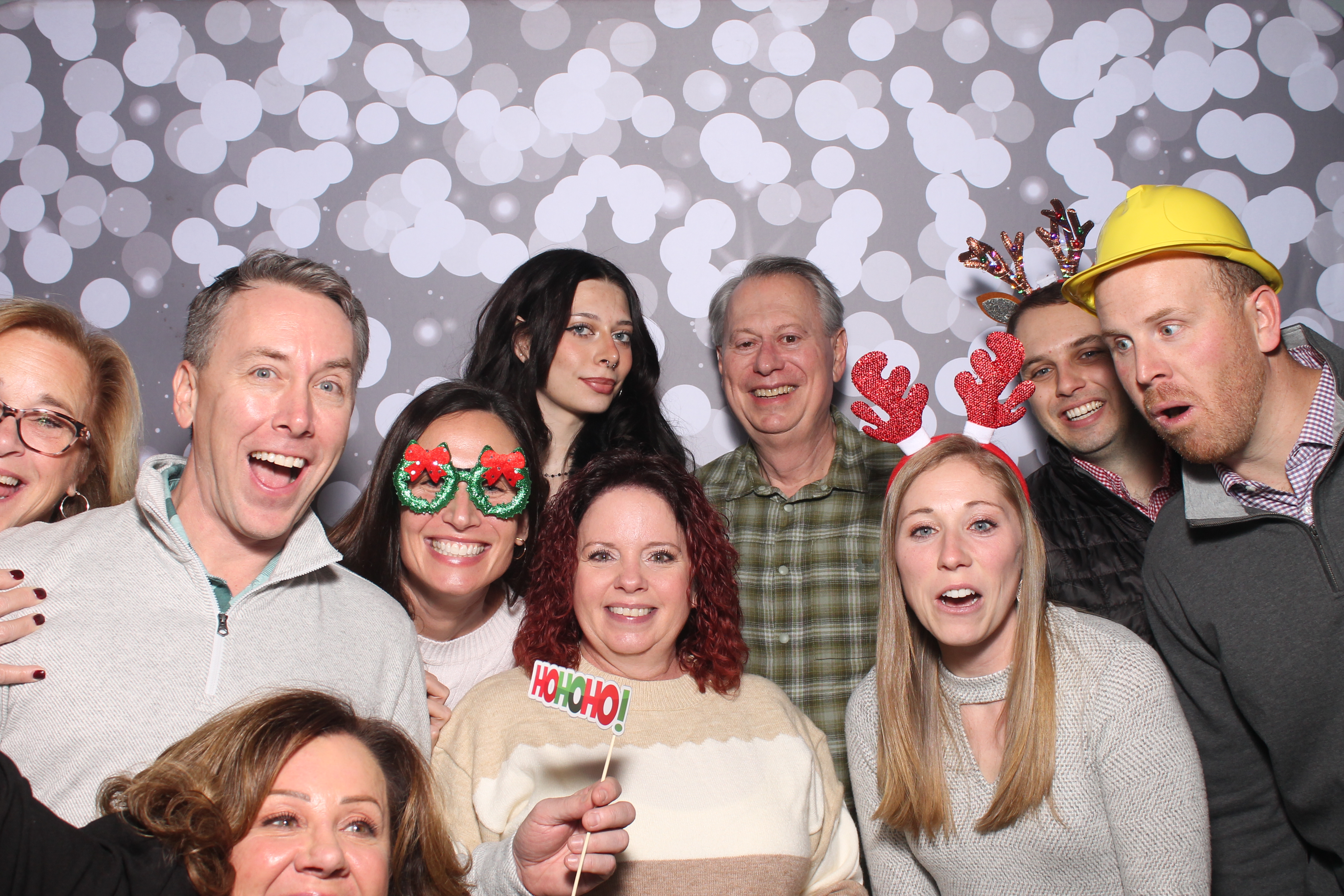 Key Source Holiday Party | View more photos from the event at gallery.photoboothcincy.com/u/PhotoBoothCincy/Key-Source-Holiday-Party