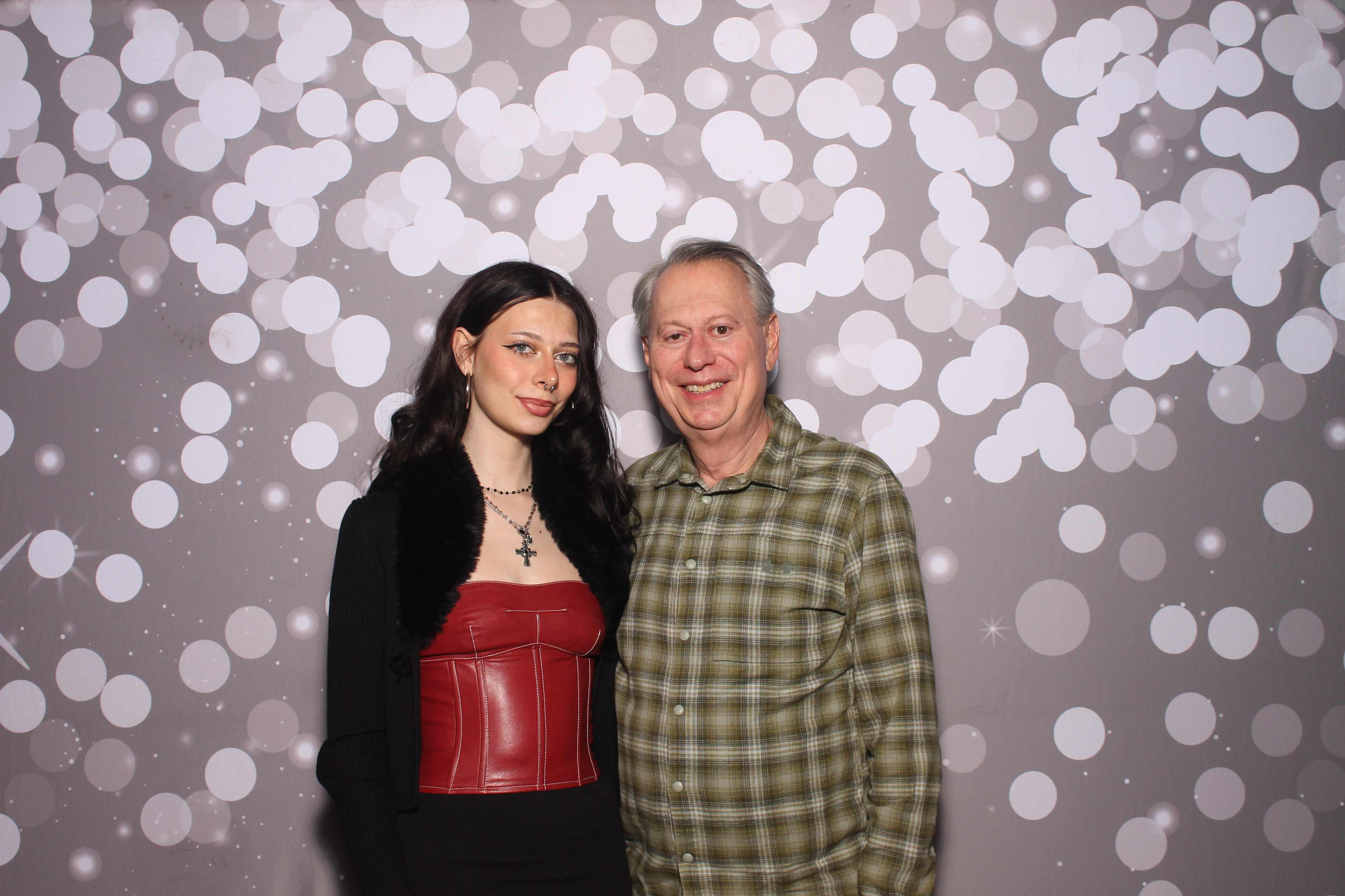Key Source Holiday Party | View more photos from the event at gallery.photoboothcincy.com/u/PhotoBoothCincy/Key-Source-Holiday-Party