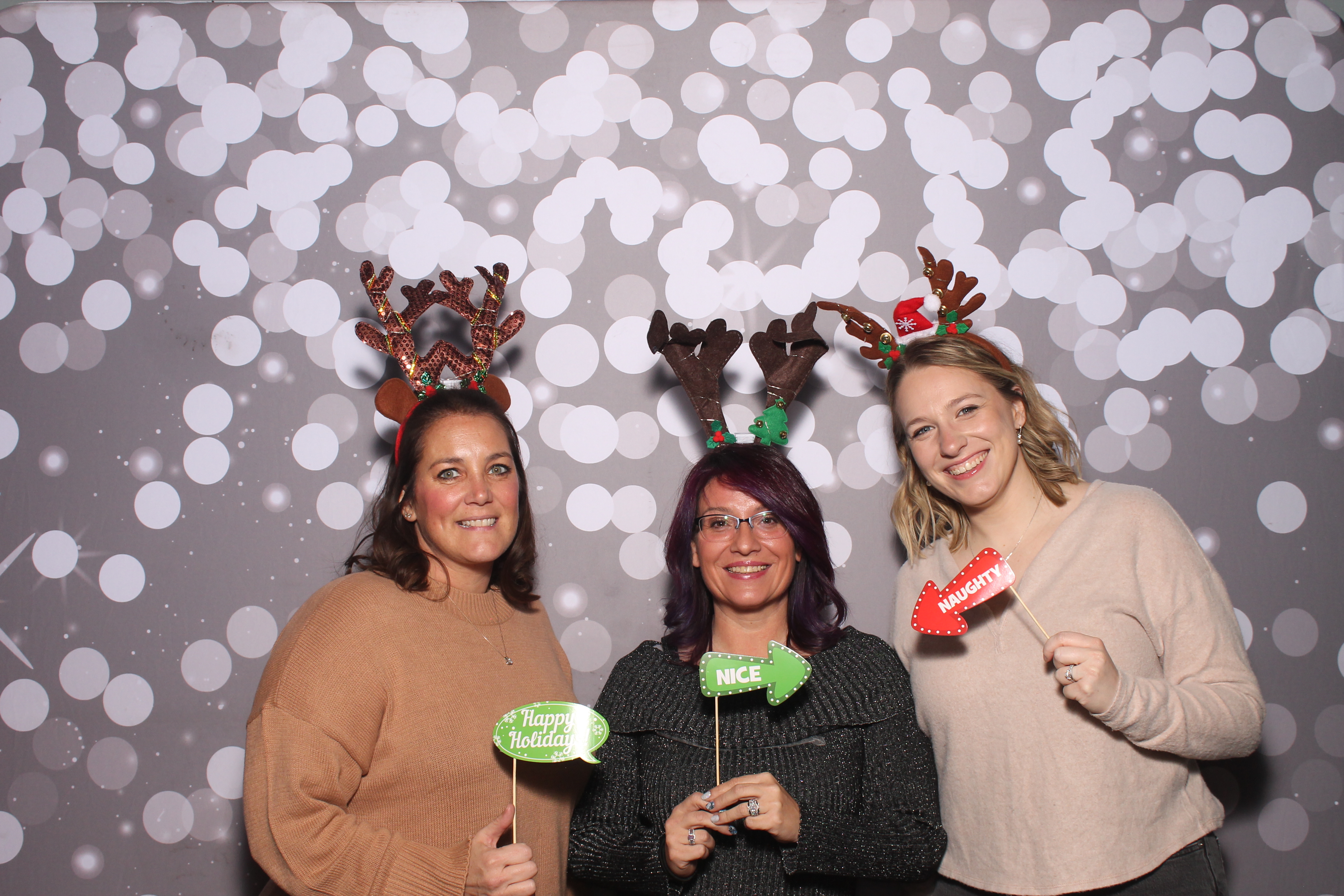Key Source Holiday Party | View more photos from the event at gallery.photoboothcincy.com/u/PhotoBoothCincy/Key-Source-Holiday-Party