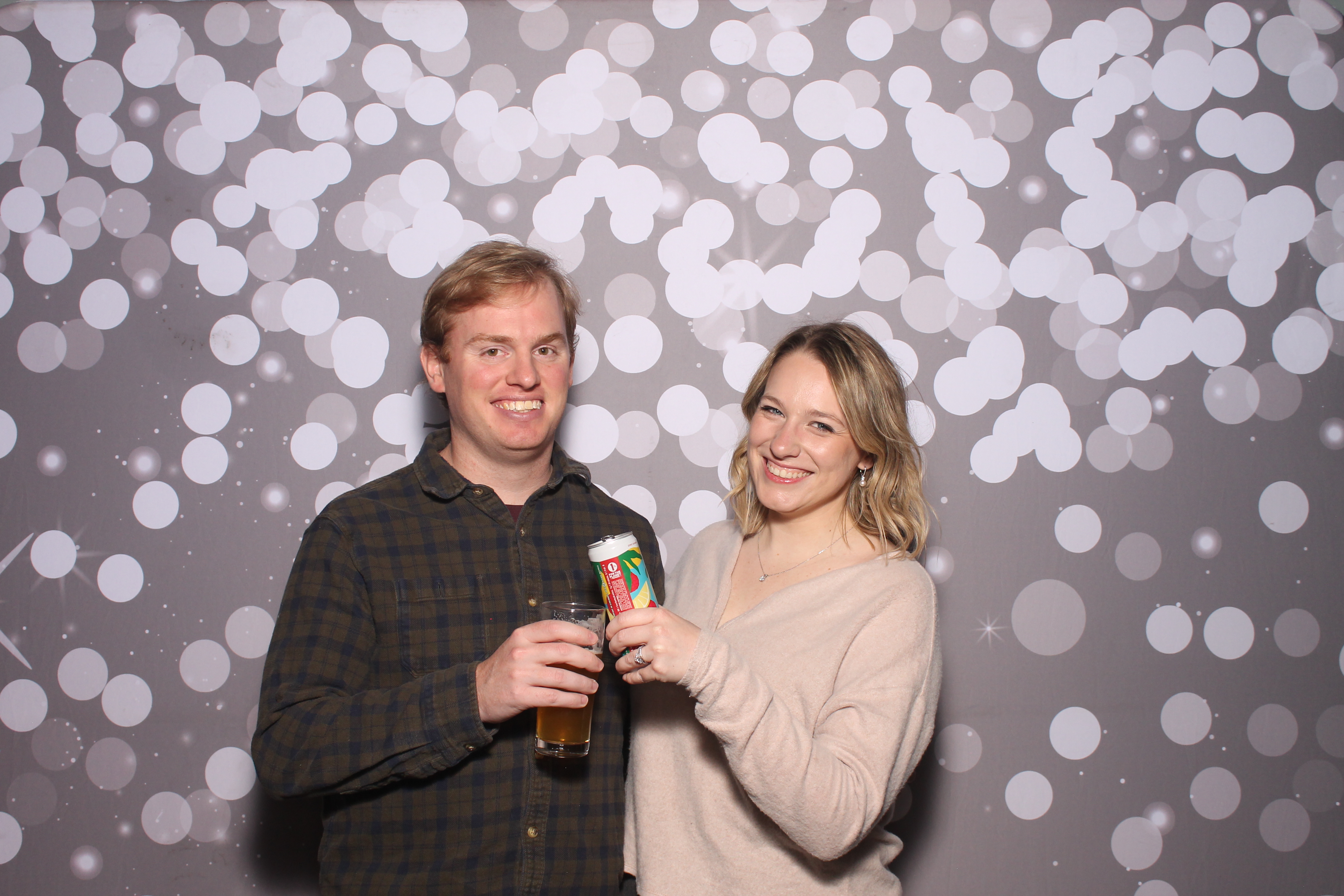 Key Source Holiday Party | View more photos from the event at gallery.photoboothcincy.com/u/PhotoBoothCincy/Key-Source-Holiday-Party