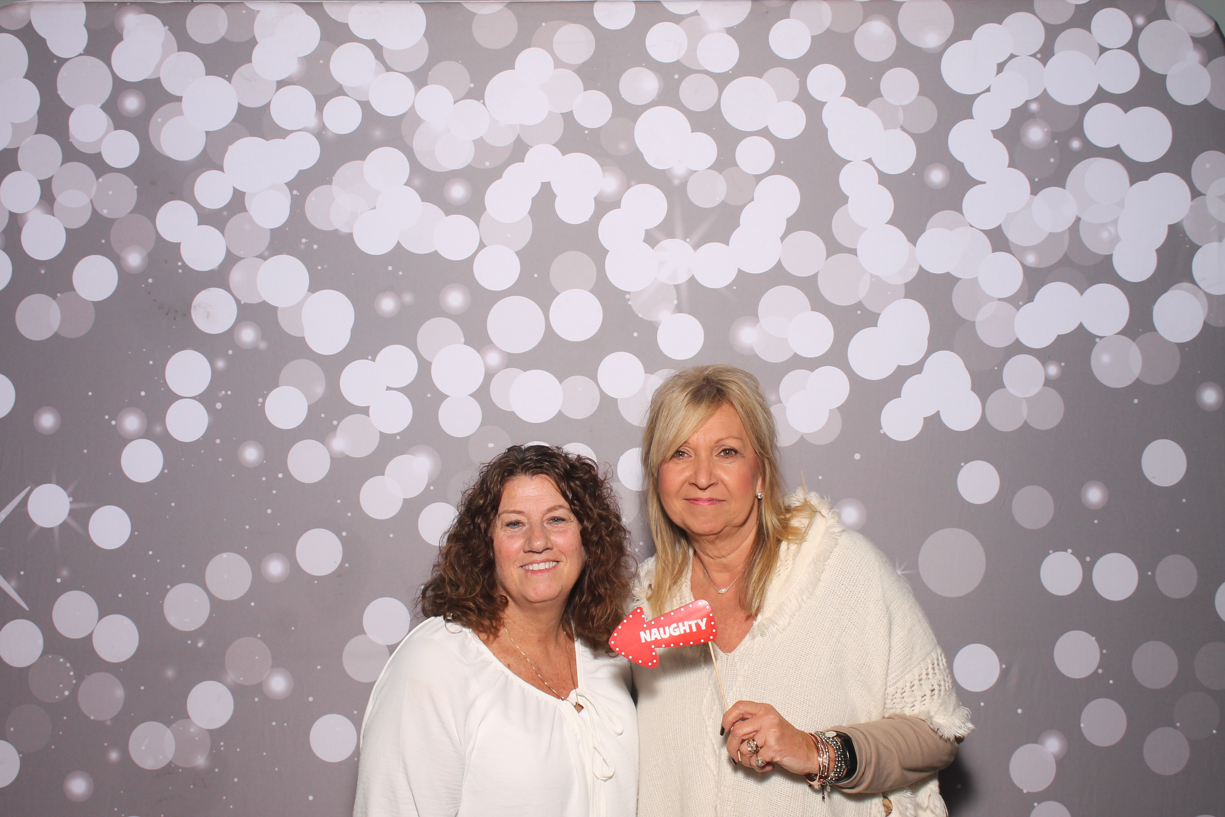 Key Source Holiday Party | View more photos from the event at gallery.photoboothcincy.com/u/PhotoBoothCincy/Key-Source-Holiday-Party