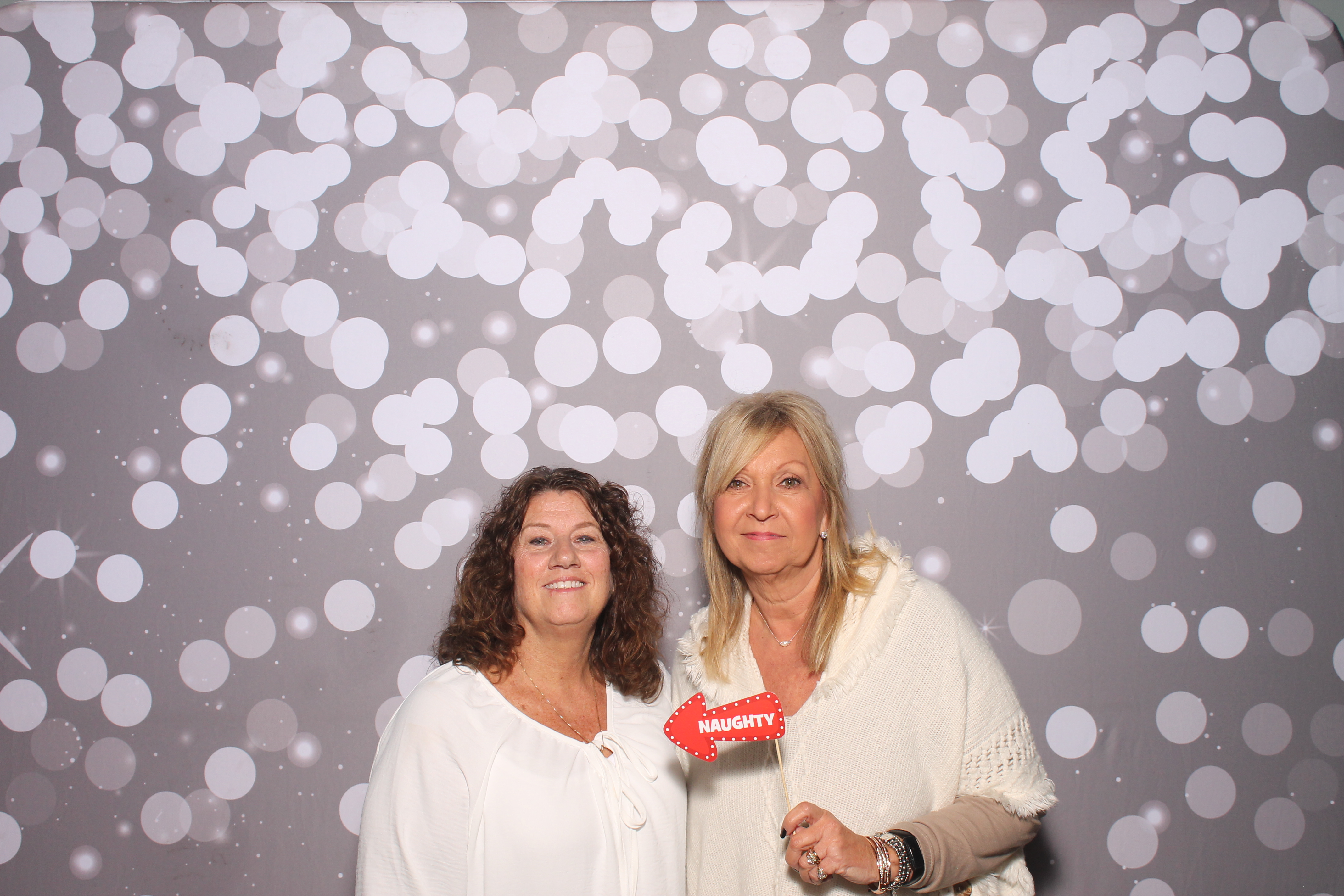 Key Source Holiday Party | View more photos from the event at gallery.photoboothcincy.com/u/PhotoBoothCincy/Key-Source-Holiday-Party
