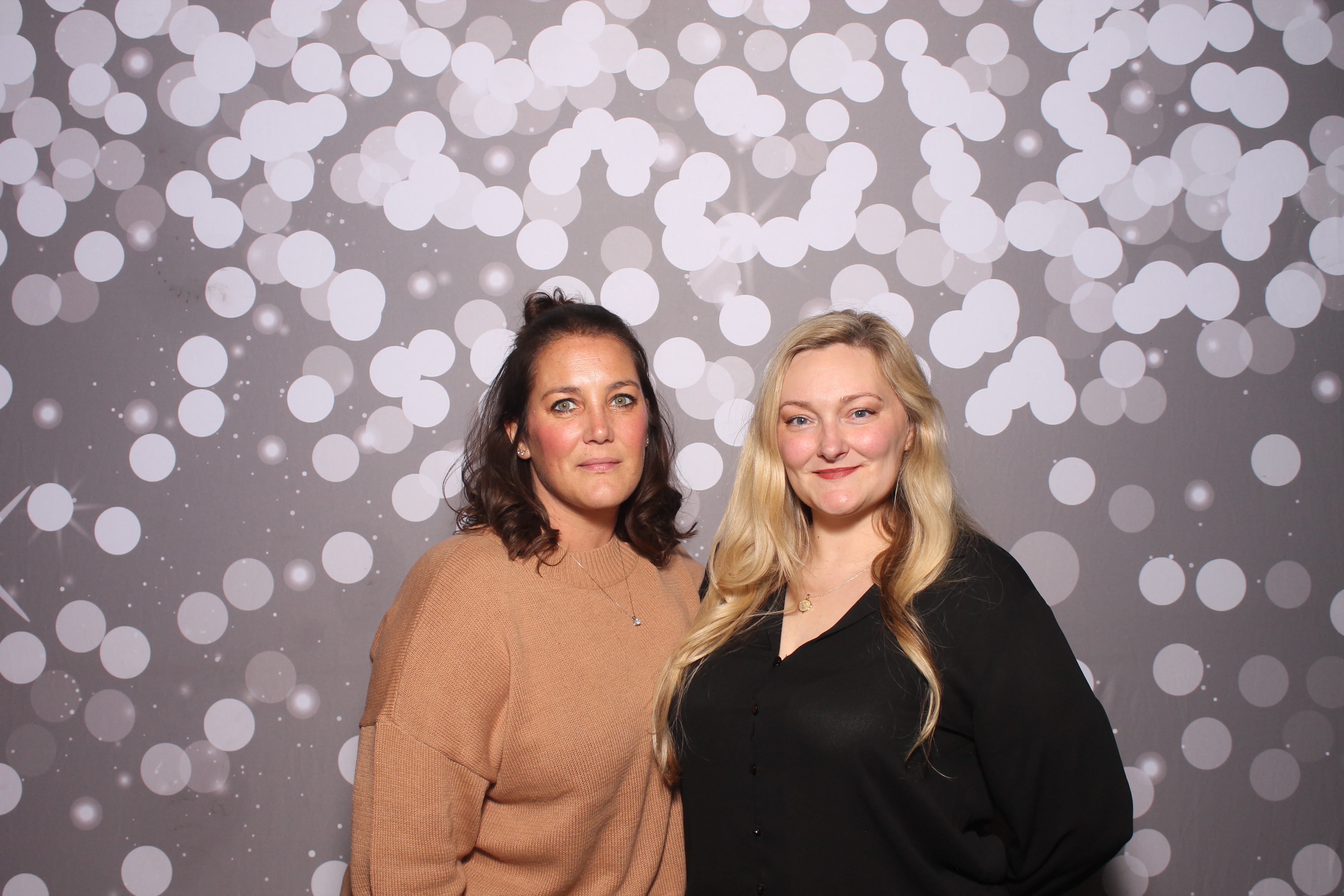 Key Source Holiday Party | View more photos from the event at gallery.photoboothcincy.com/u/PhotoBoothCincy/Key-Source-Holiday-Party