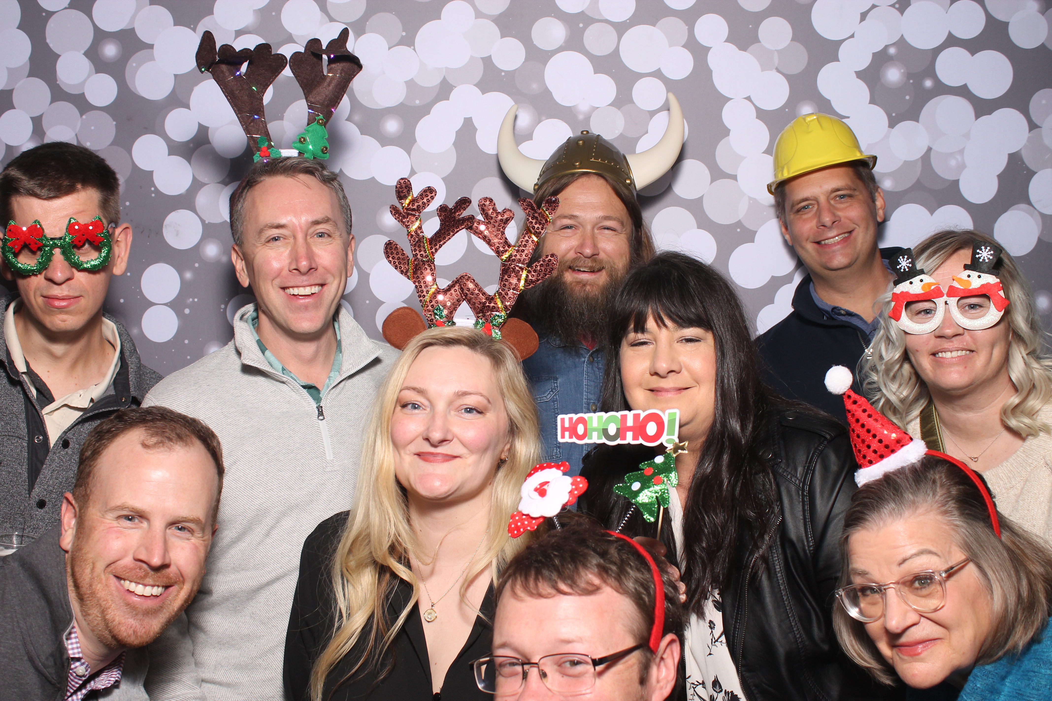 Key Source Holiday Party | View more photos from the event at gallery.photoboothcincy.com/u/PhotoBoothCincy/Key-Source-Holiday-Party