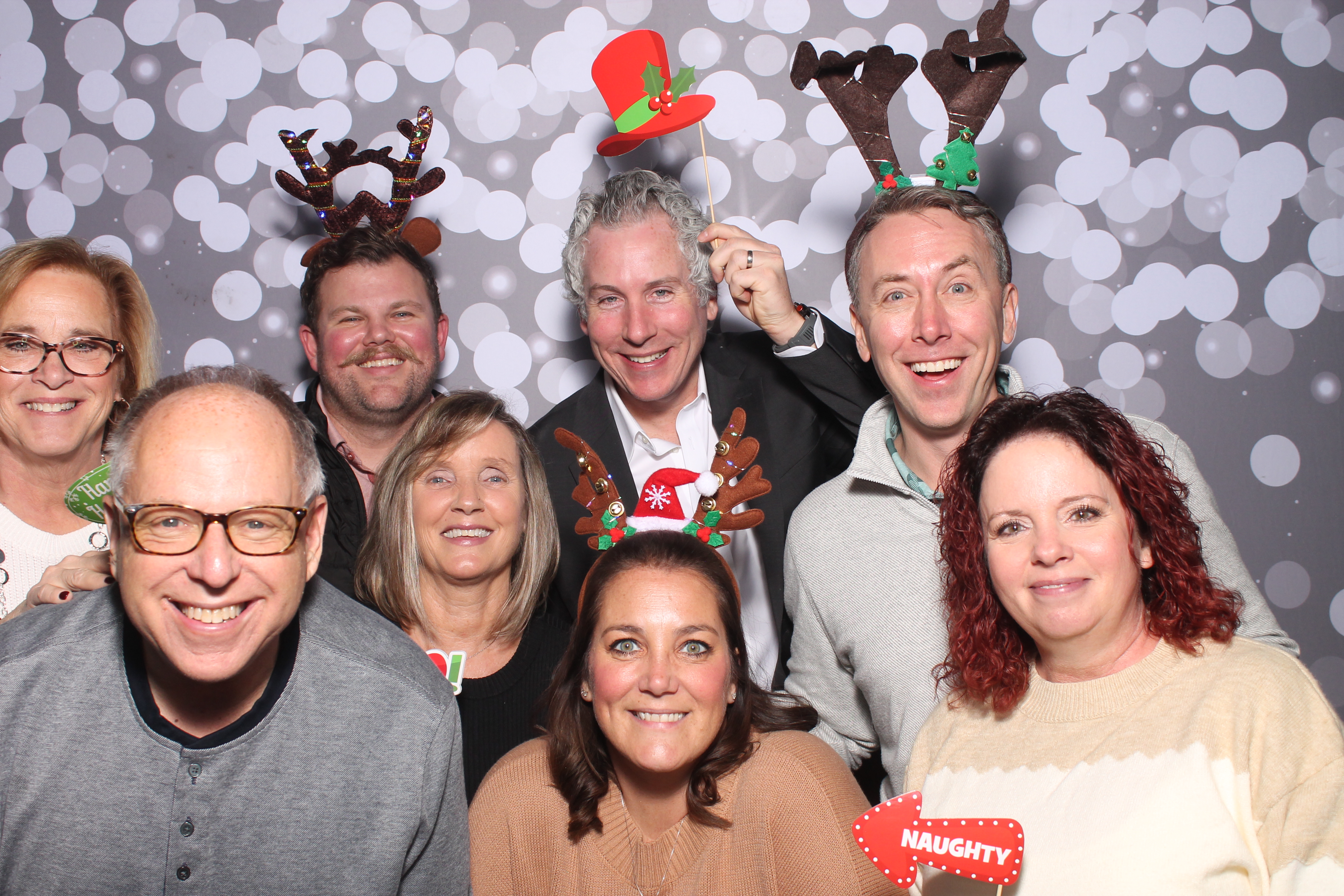 Key Source Holiday Party | View more photos from the event at gallery.photoboothcincy.com/u/PhotoBoothCincy/Key-Source-Holiday-Party