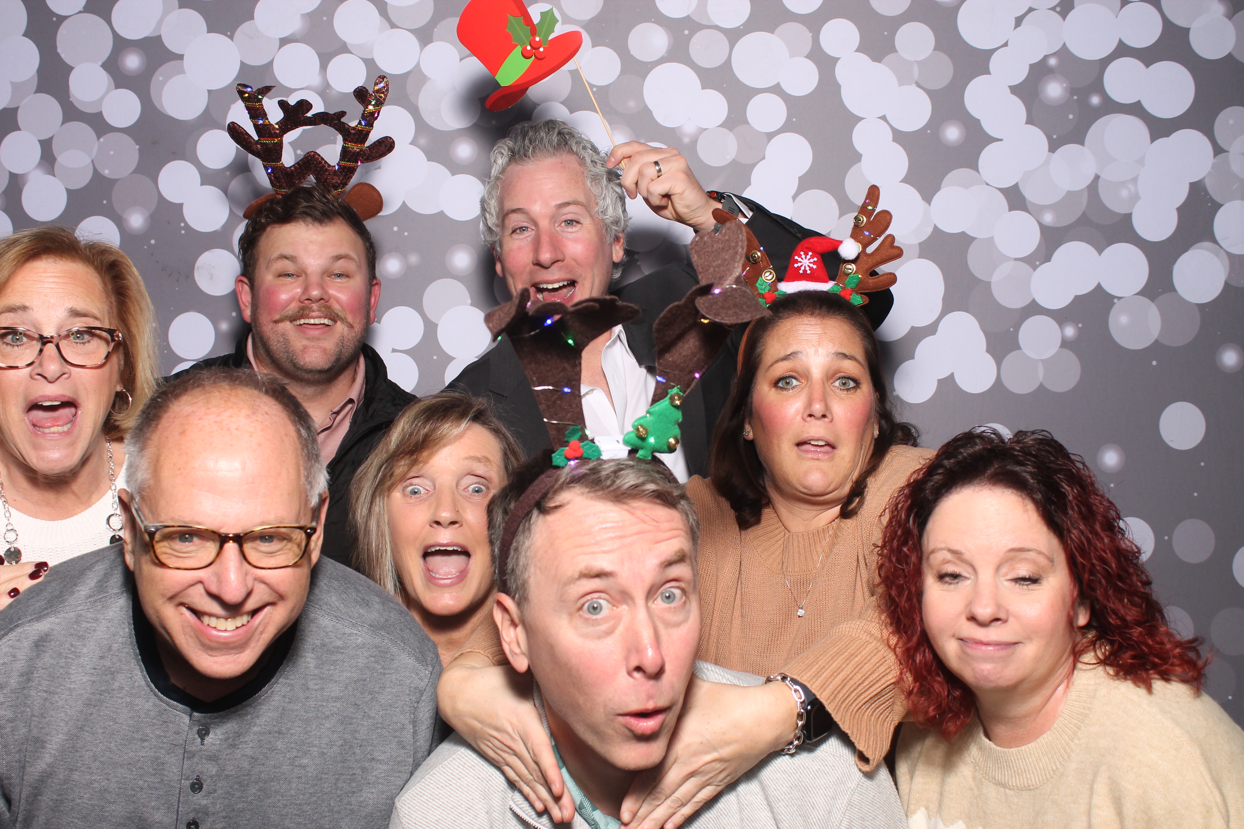 Key Source Holiday Party | View more photos from the event at gallery.photoboothcincy.com/u/PhotoBoothCincy/Key-Source-Holiday-Party